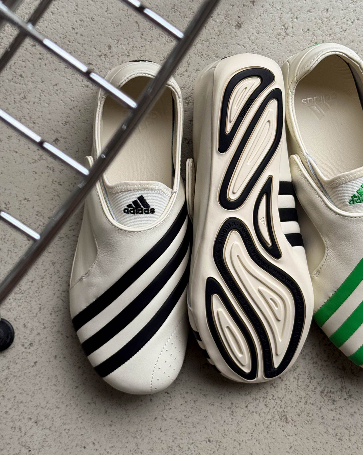 Vario Flat Earther Adidas – Гарантія оригінальності – вид ззаду - ADIDAS