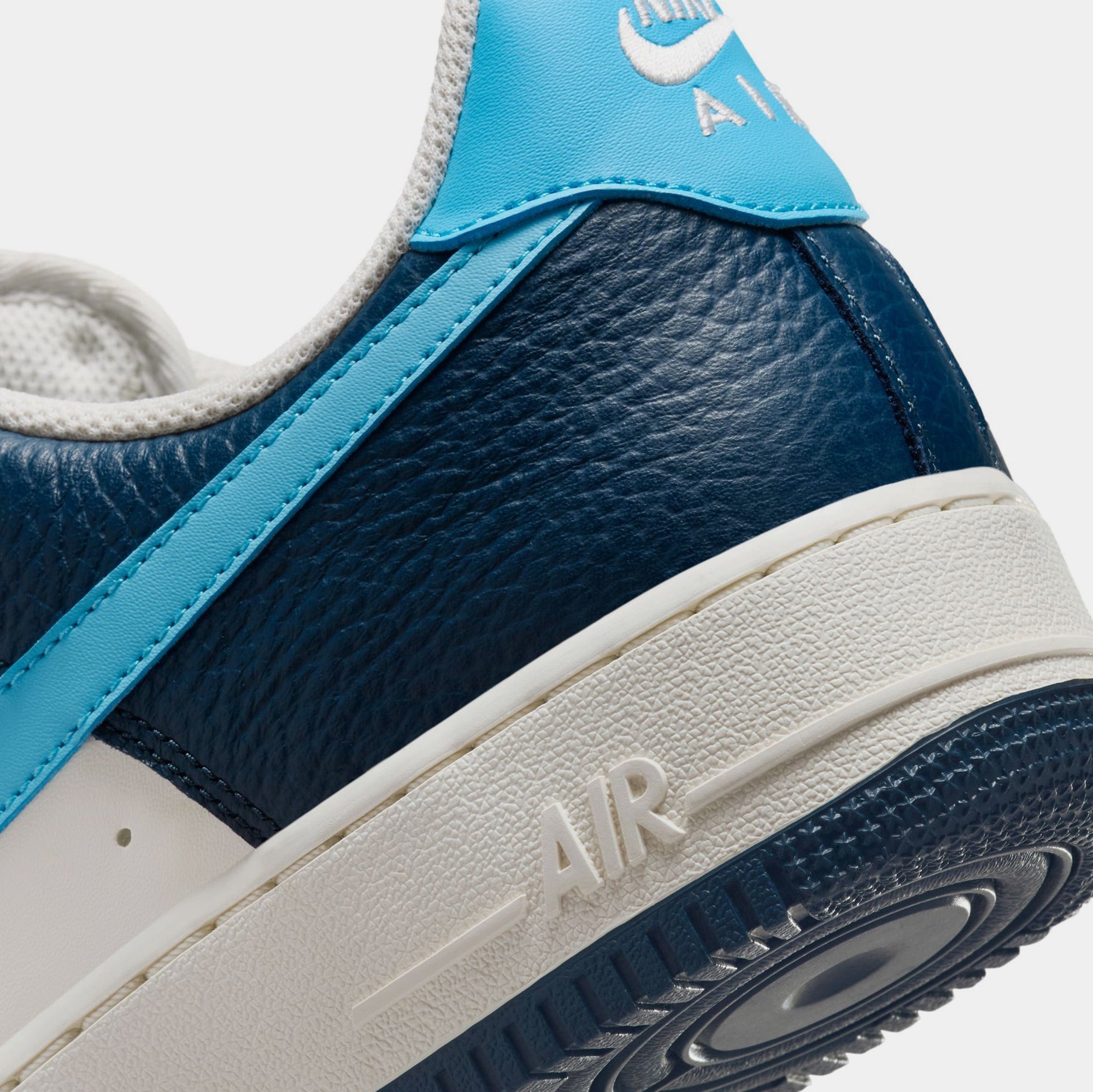 Air Force 1 07 Armory Navy Mens Lifestyle Shoes Nike – Гарантія оригінальності – детальний вид