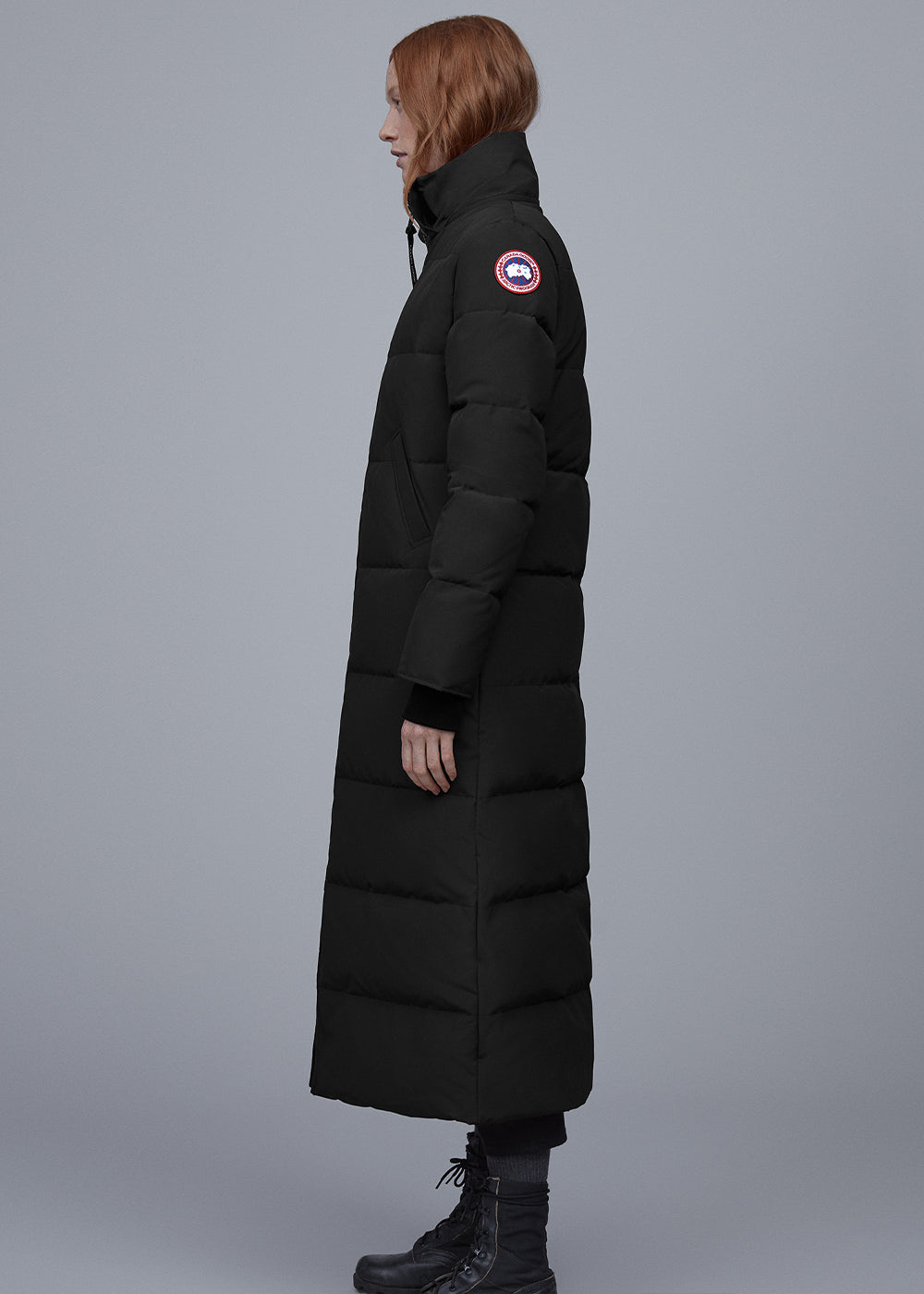 Оригінальна Black Mystique Down Parka Canada goose – детальний вид