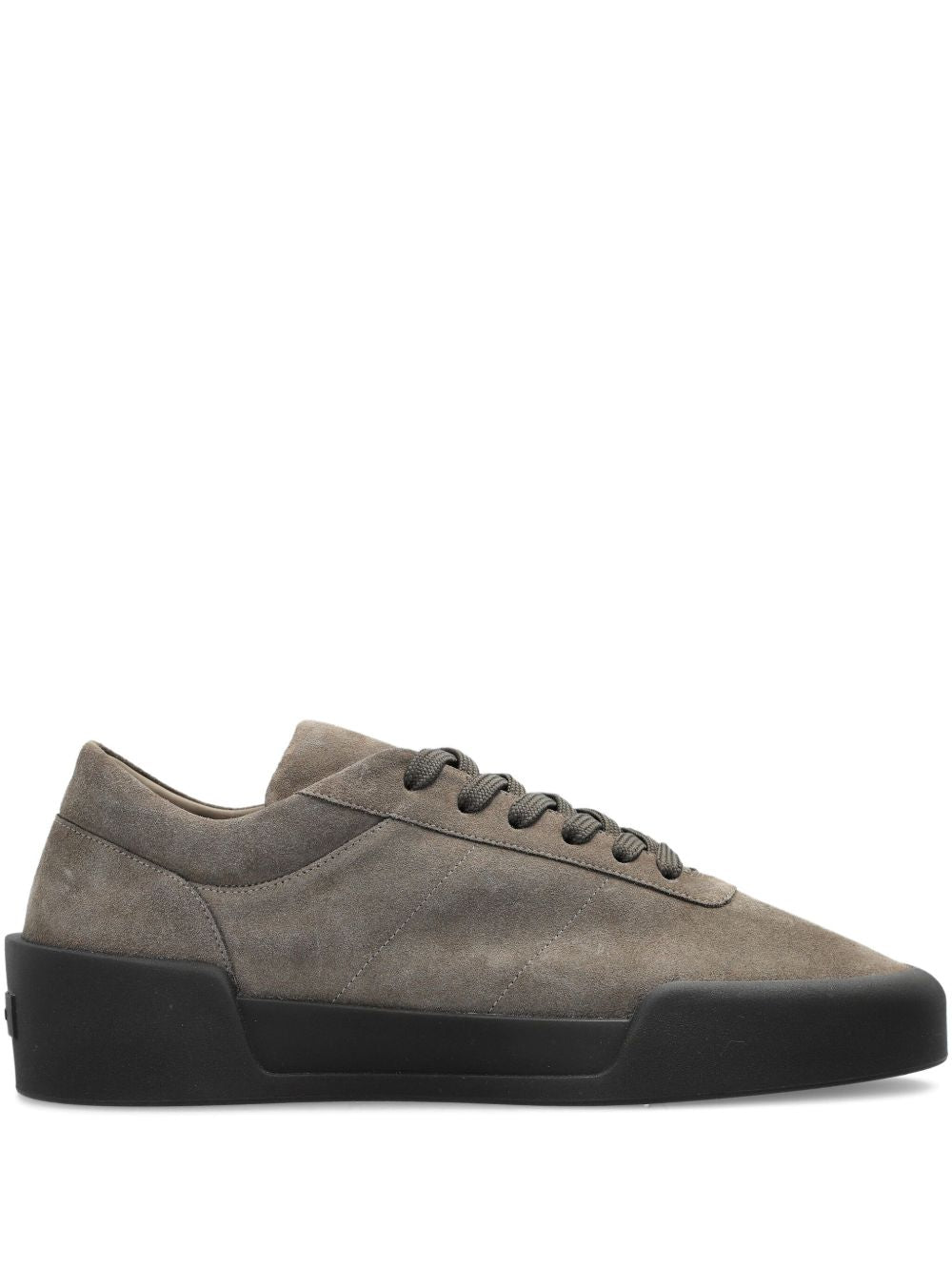 Оригінальна Suede Lace-Up Sneakers Fear of god – боковий вид