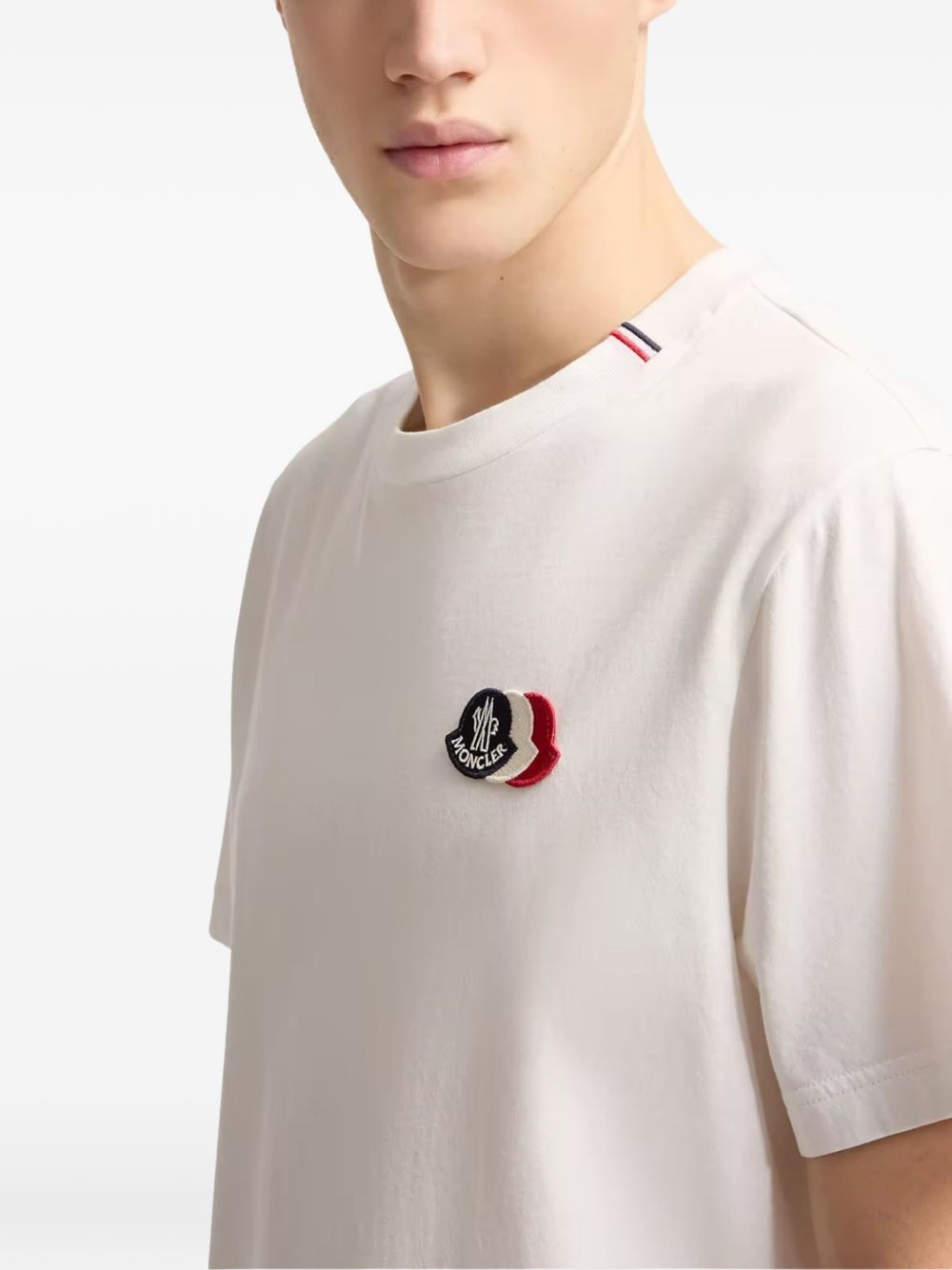 Logo-Patch T-Shirt Moncler оригінал – Купити в Україні – вид ззаду