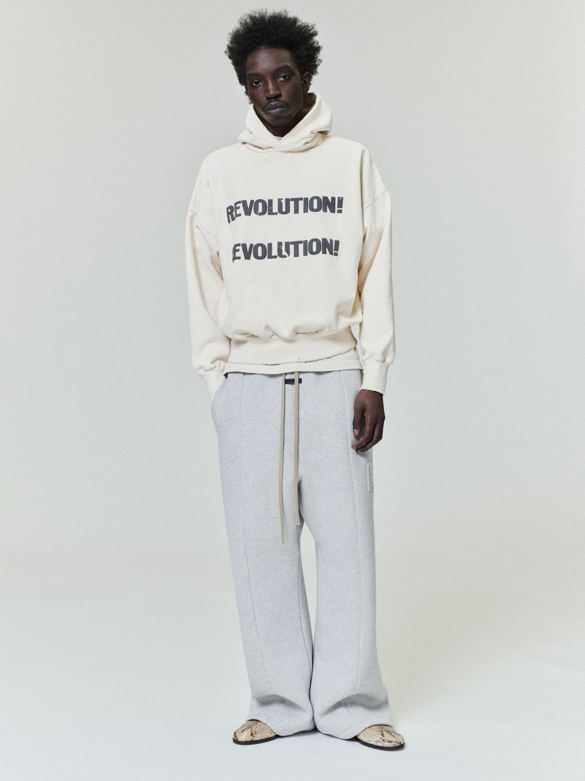Revolution Hoodie Fear of god – Гарантія оригінальності – боковий вид - FEAR OF GOD