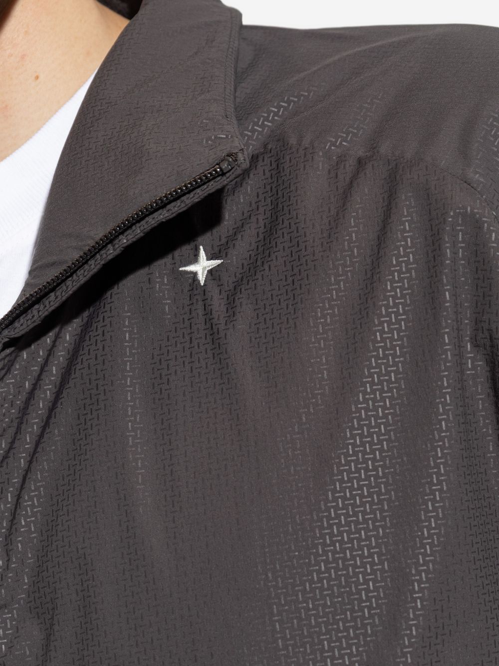 Оригінальна Textured Zip Jacket Stone island – вид ззаду