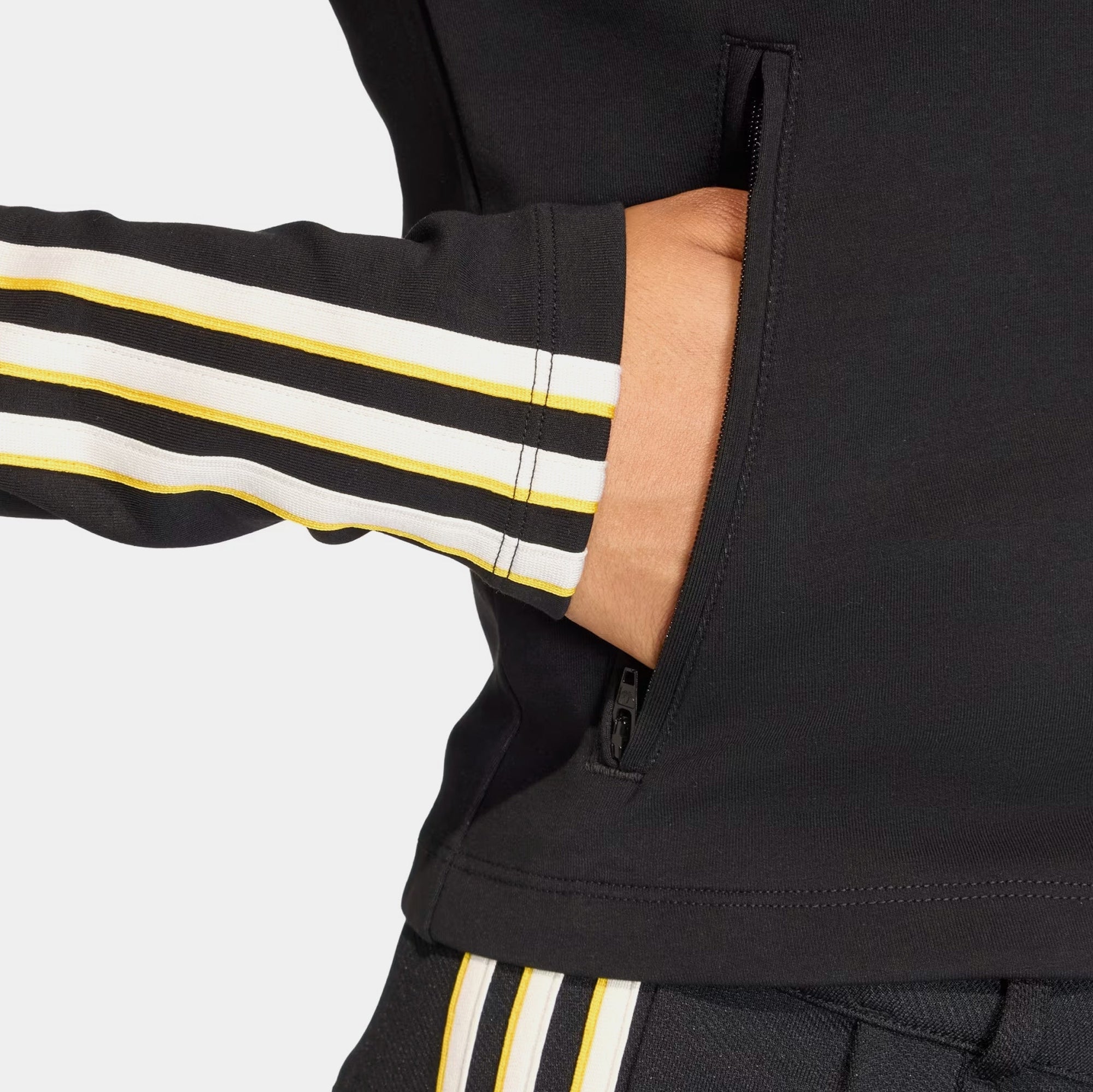 Оригінальна Slim Fitted Firebird Track Womens Long Sleeve Shirt Adidas – детальний вид