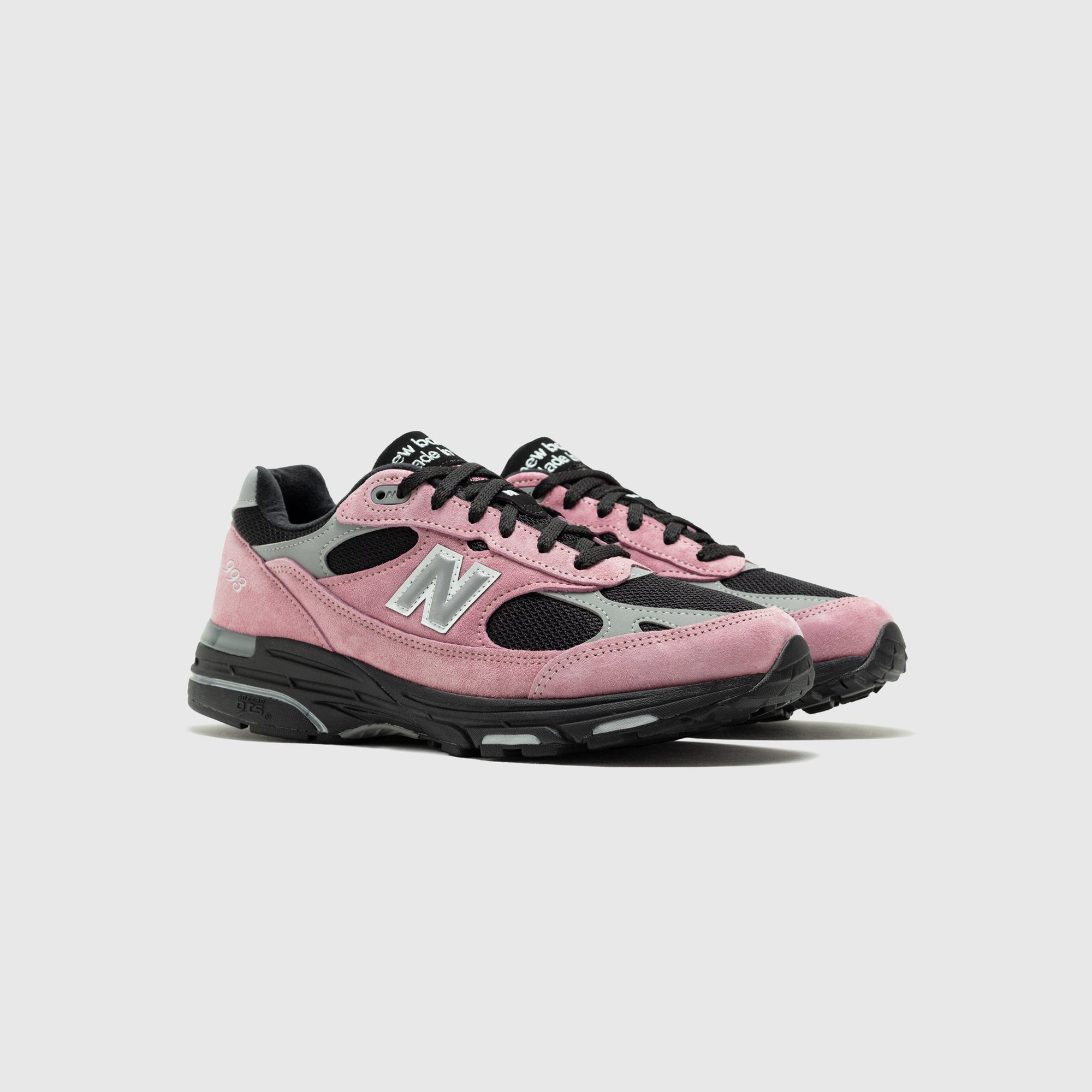 Оригінальна U993v1 Pink Taffy New balance – вид ззаду