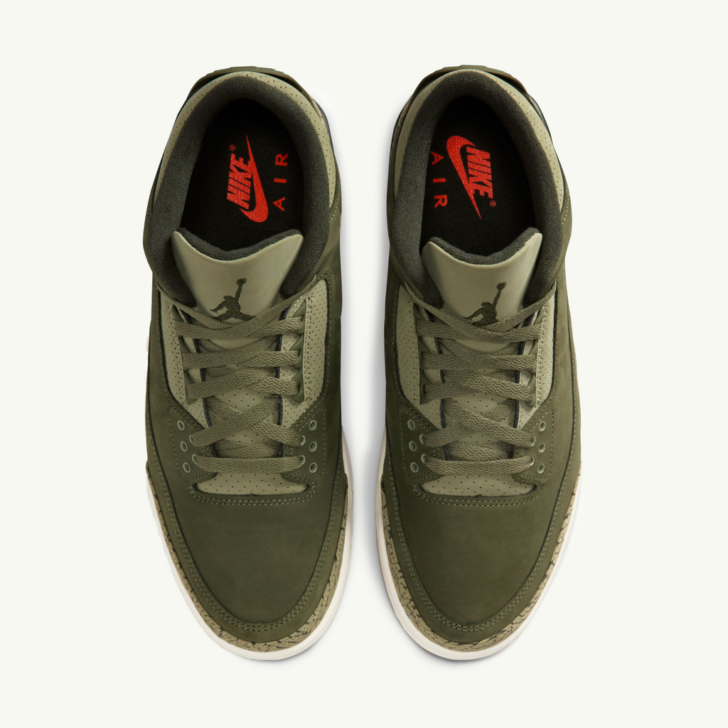 Оригінальна Air Jordan 3 Retro NIKE – детальний вид