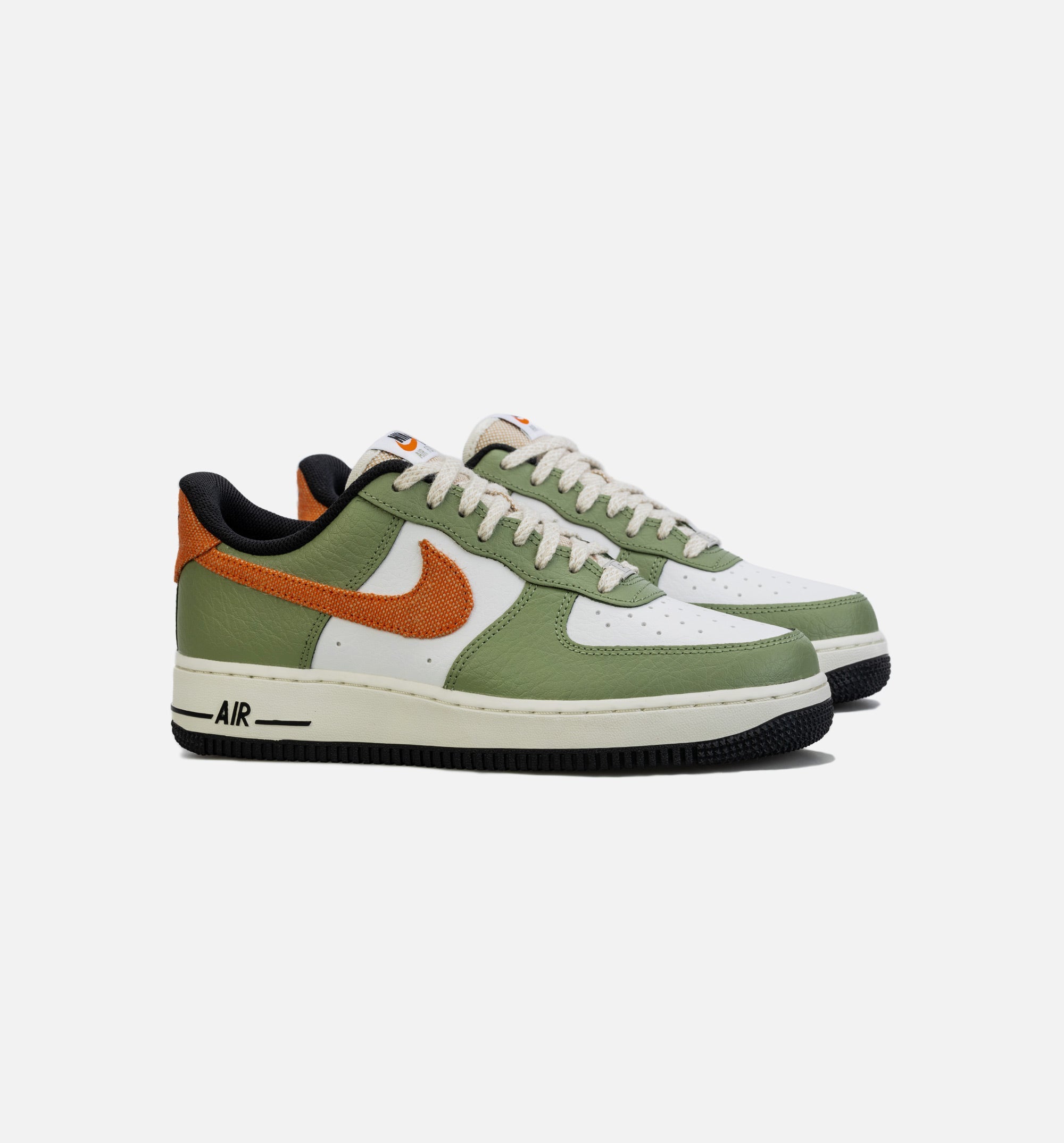 Оригінальна Air Force 1 07 Oil Green Mens Lifestyle Shoe Nike – вид ззаду