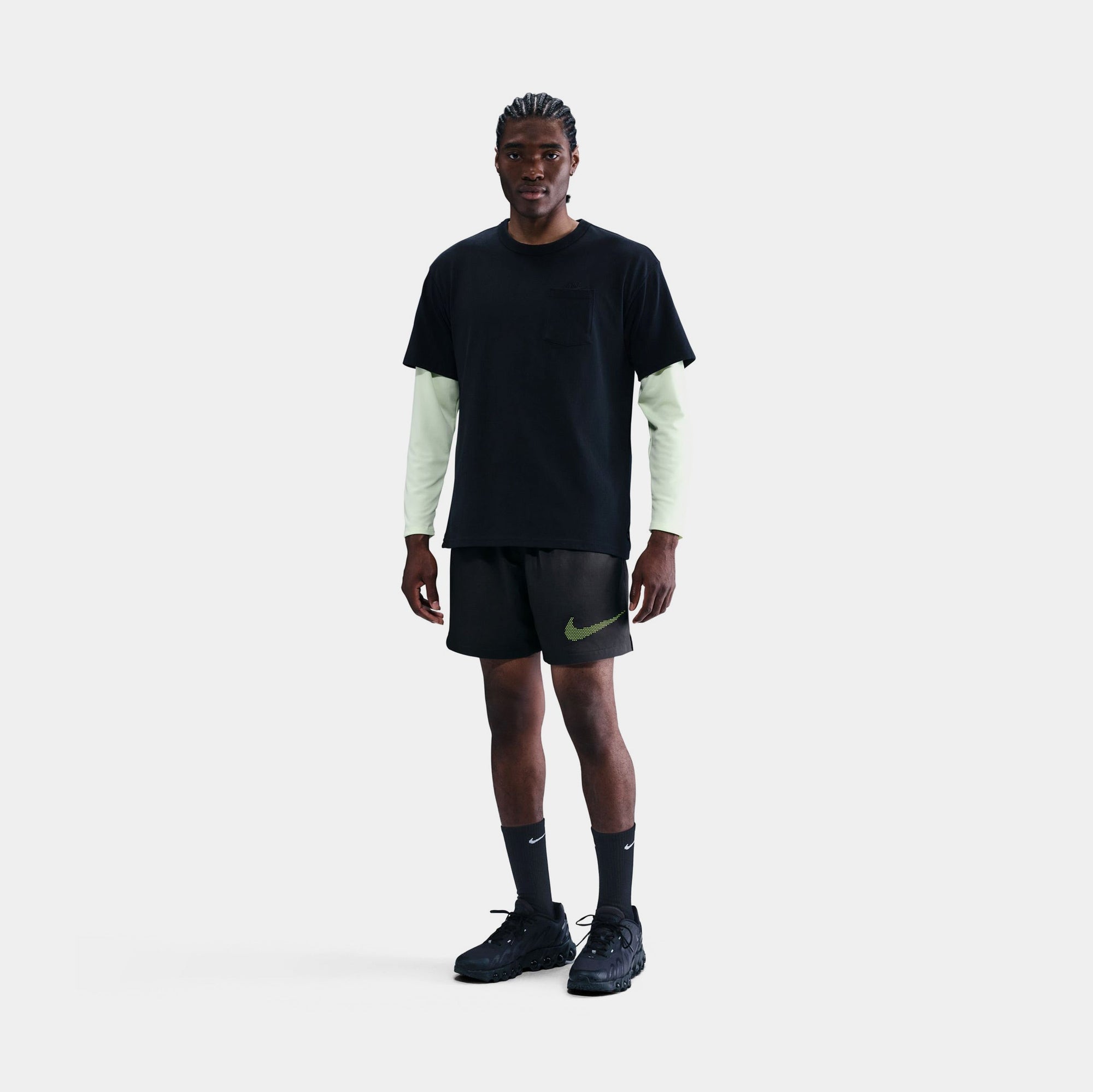Club Flow Swoosh Woven Mens Shorts Nike оригінал – Купити в Україні – боковий вид