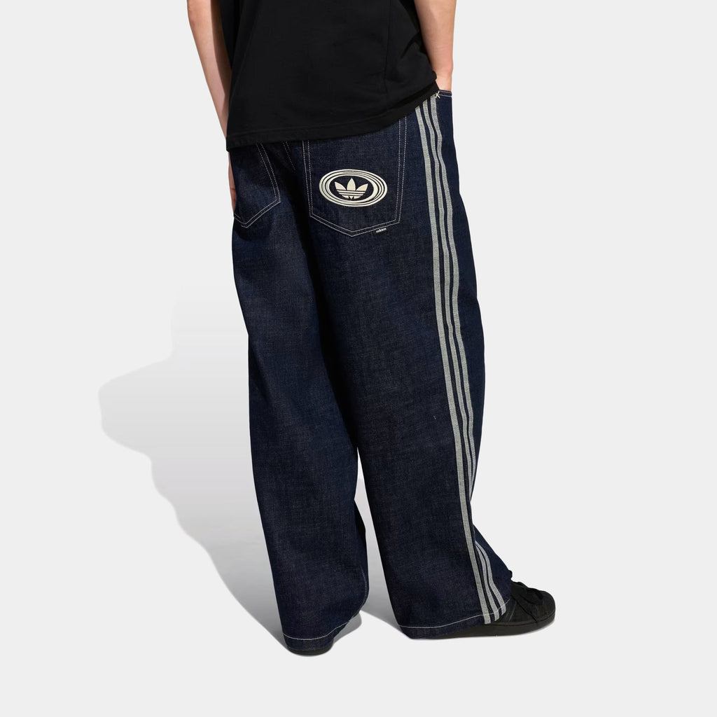 Adidas Bottoms оригінал | Швидка доставка Україна – вид ззаду