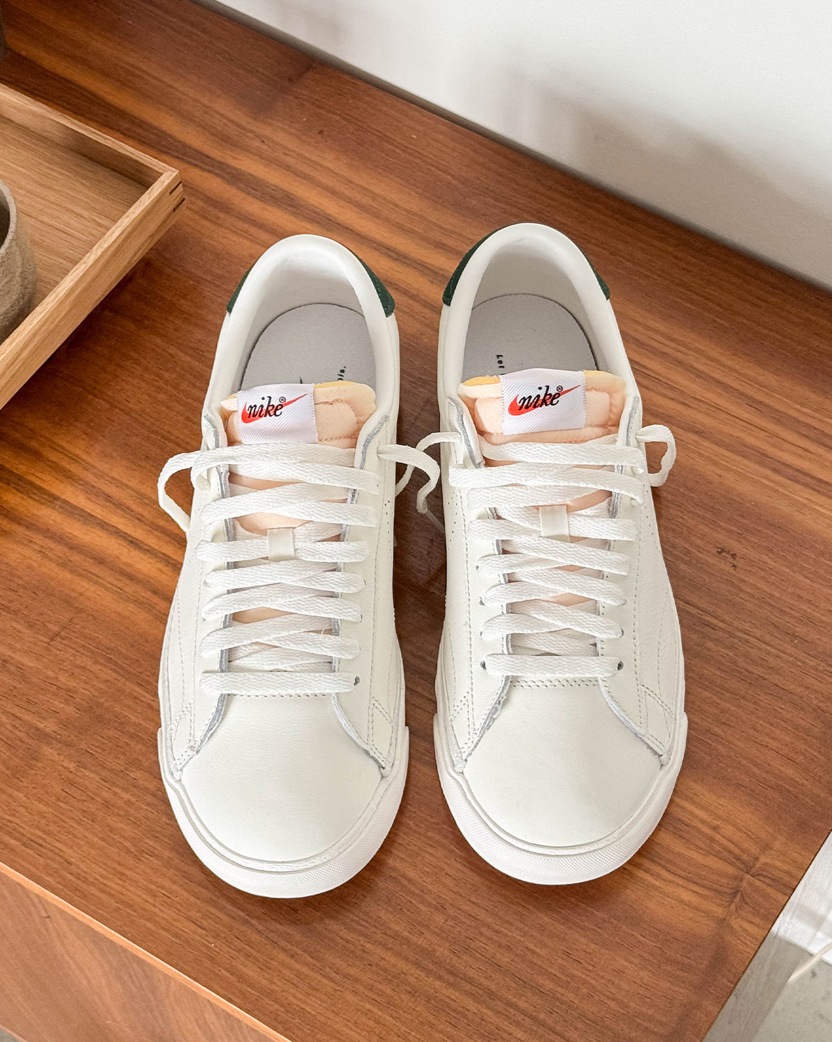 Tennis Classic Ac Nike оригінал – Купити в Україні – вид ззаду