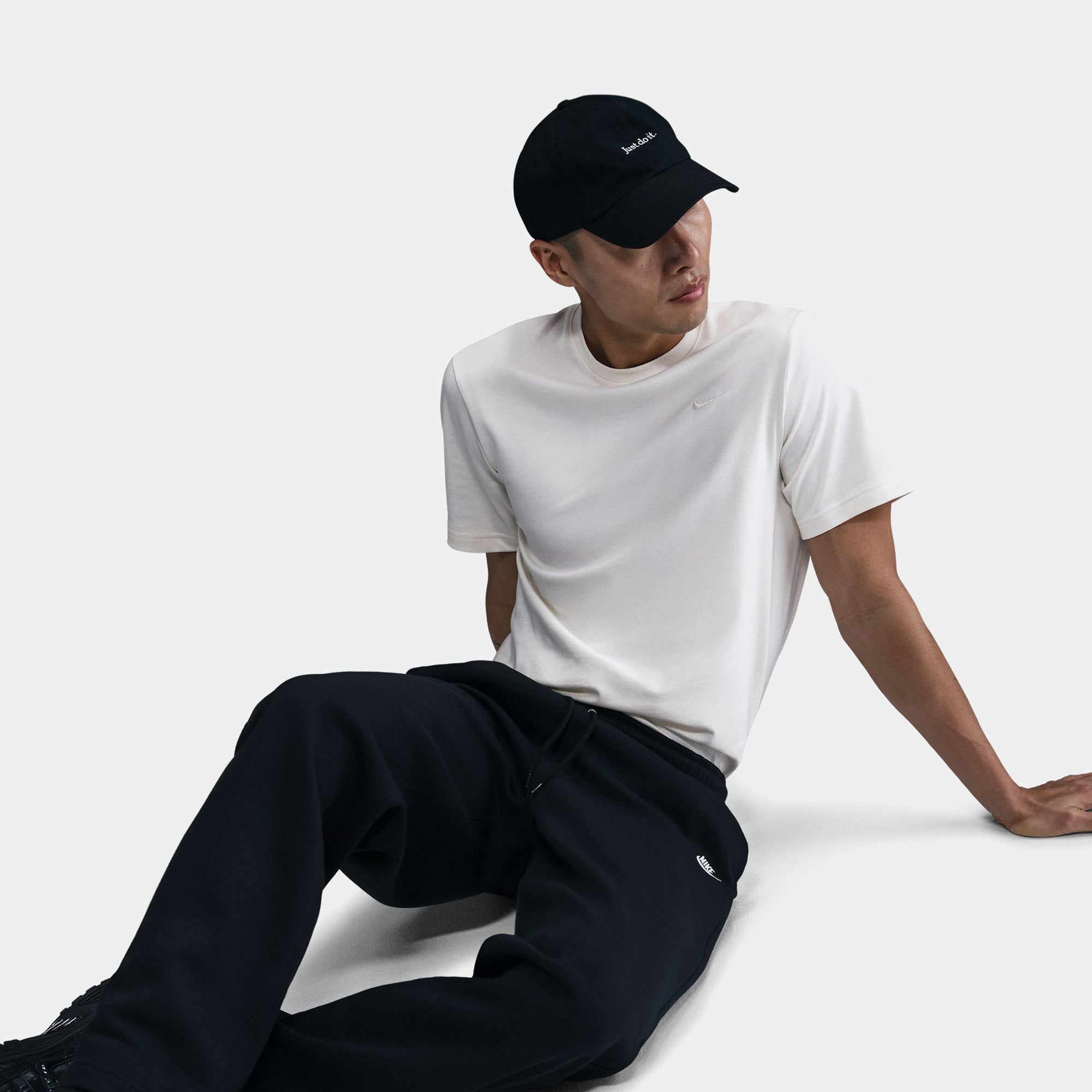 Оригінальна Club Fleece Premium Open-Hem Mens Sweatpants Nike – детальний вид