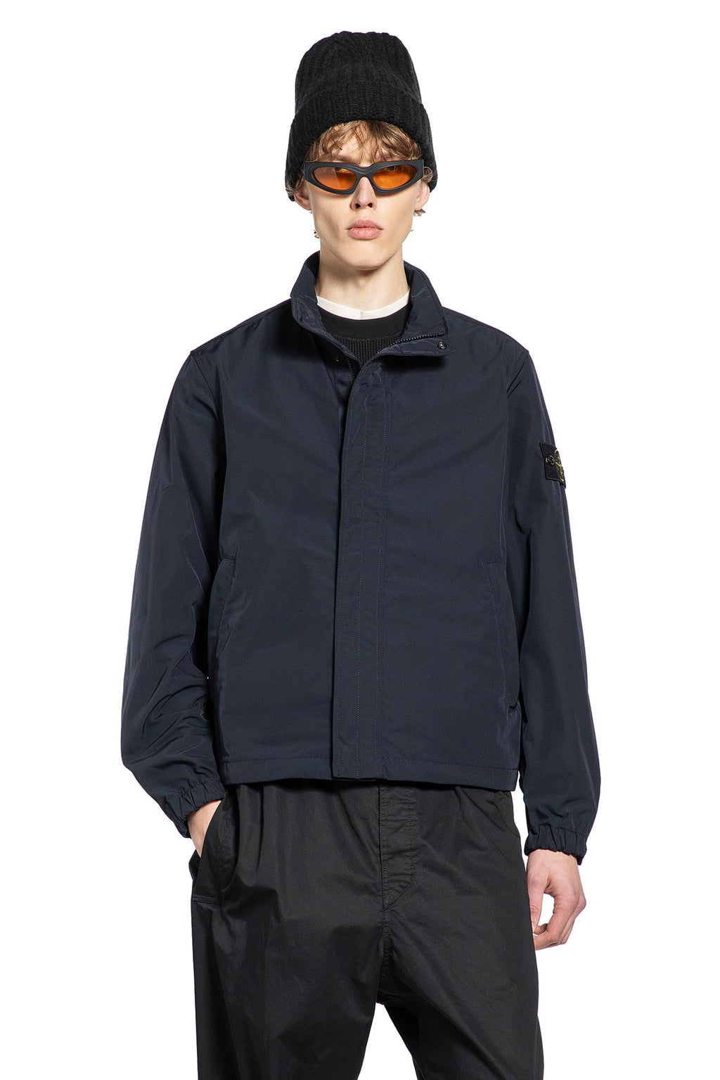Stone island Outerwear оригінал | Швидка доставка Україна – боковий вид