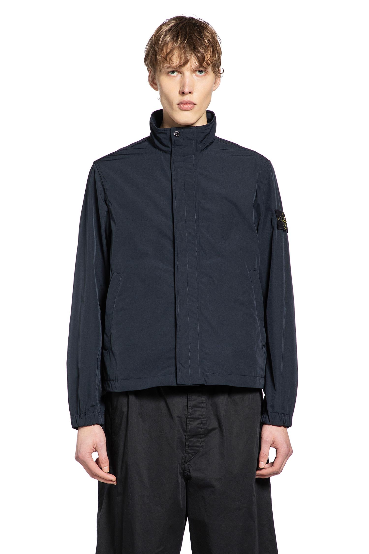 Stone island Outerwear оригінал | Швидка доставка Україна – вид ззаду