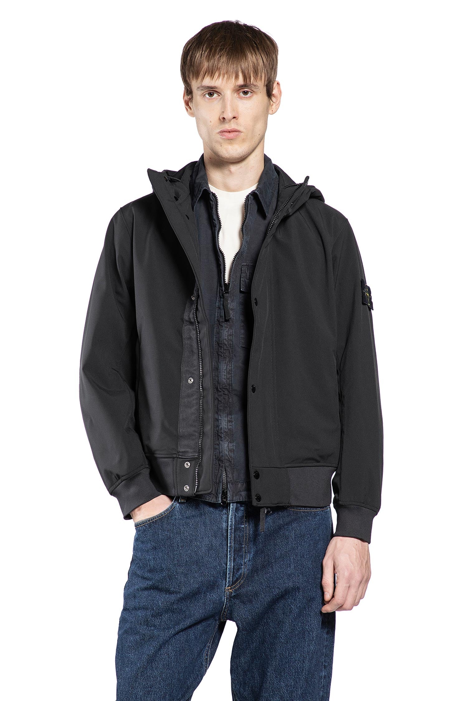 Оригінальна 4100108 Light Soft Shell-R Jacket Stone island – боковий вид