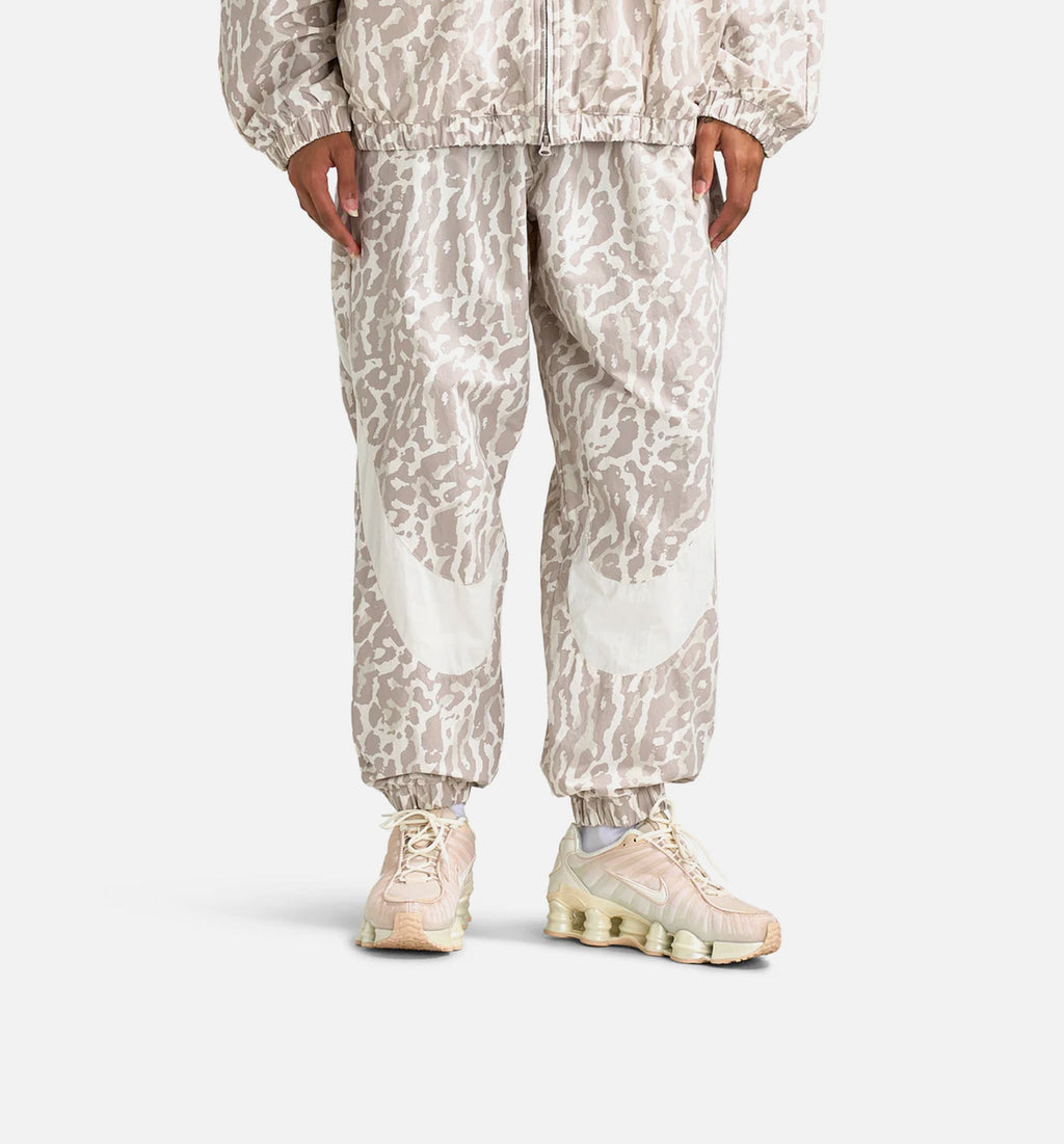 Оригінальна Nsw Woven Printed All Over Womens Pant Nike – боковий вид