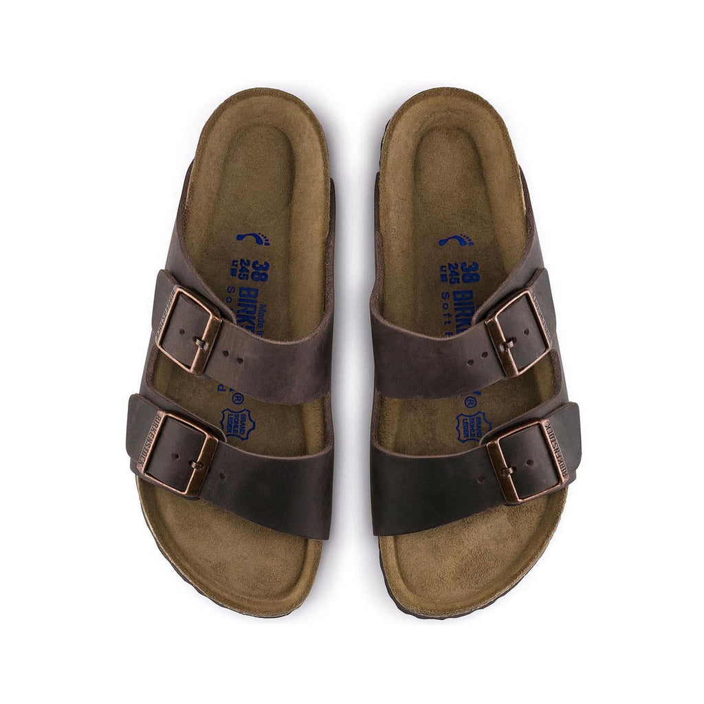 Оригінальна Arizona Soft Footbed Sandal BIRKENSTOCK – вид ззаду