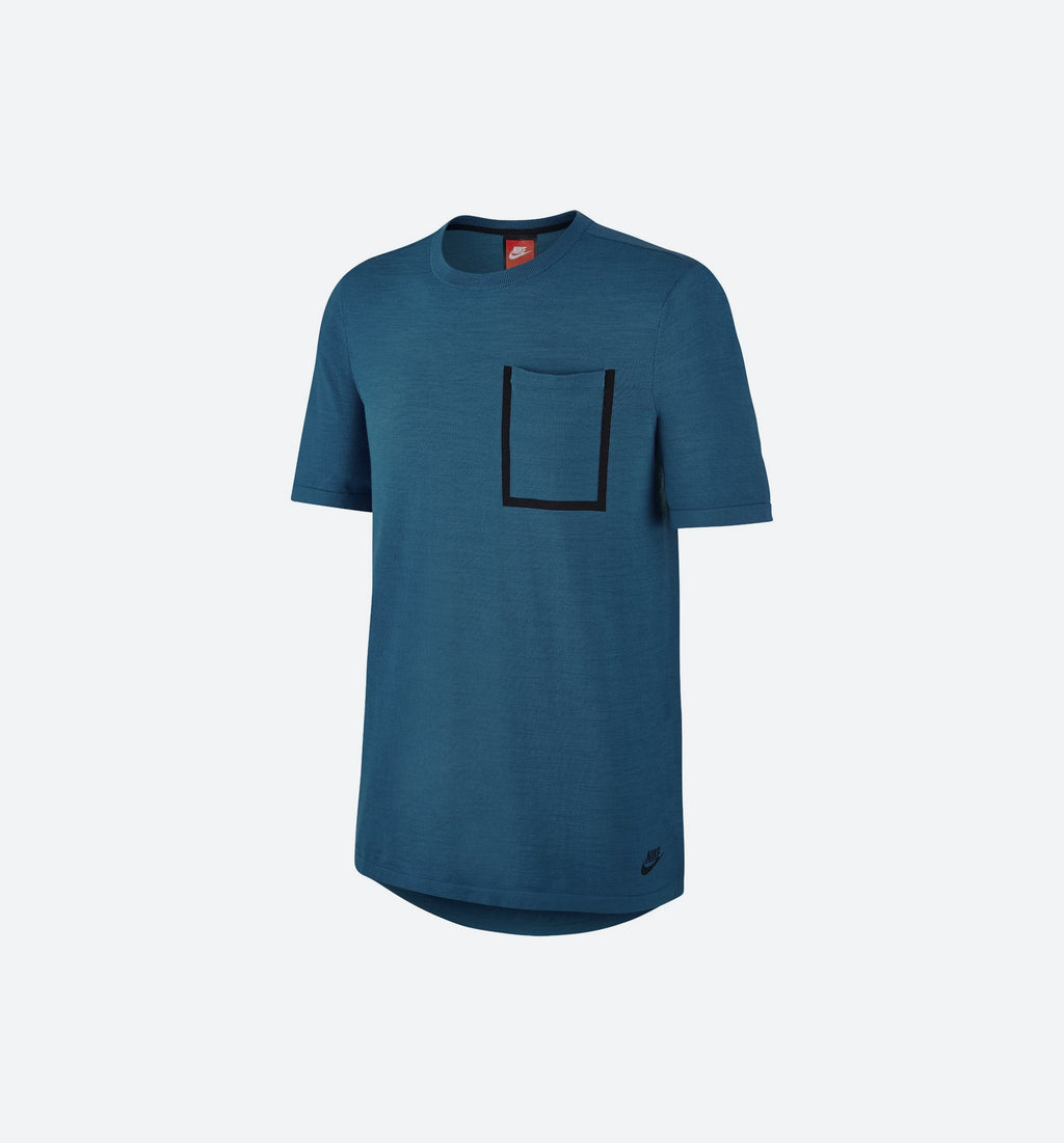Оригінальна Tech Knit Pocket T-Shirt Mens Nike – боковий вид