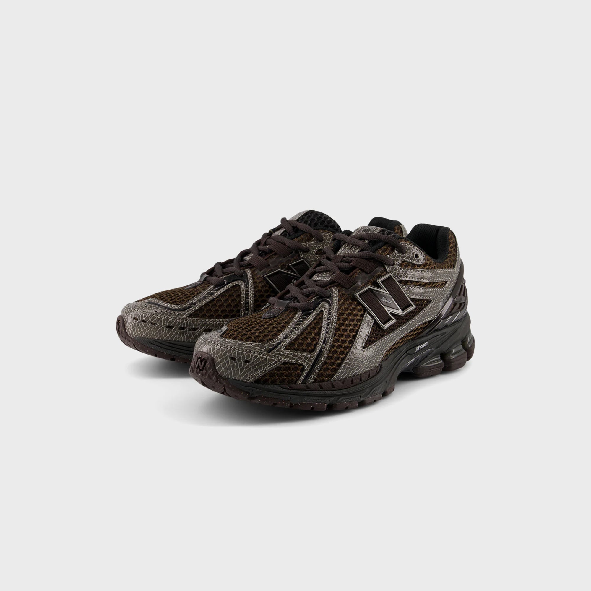 Оригінальна 1906r Thunder Brown New balance – вид ззаду