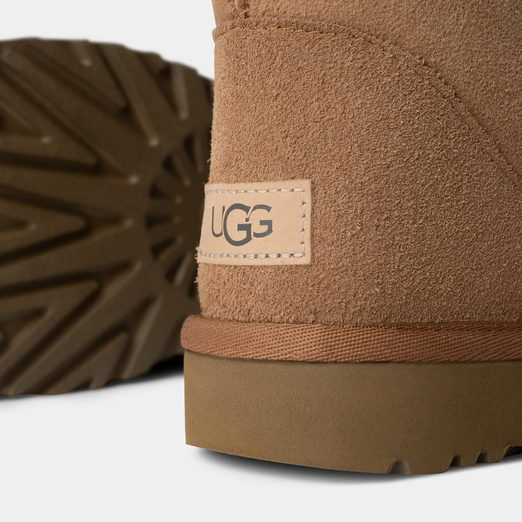 Оригінальна Classic Tall II Womens Boots Ugg – детальний вид
