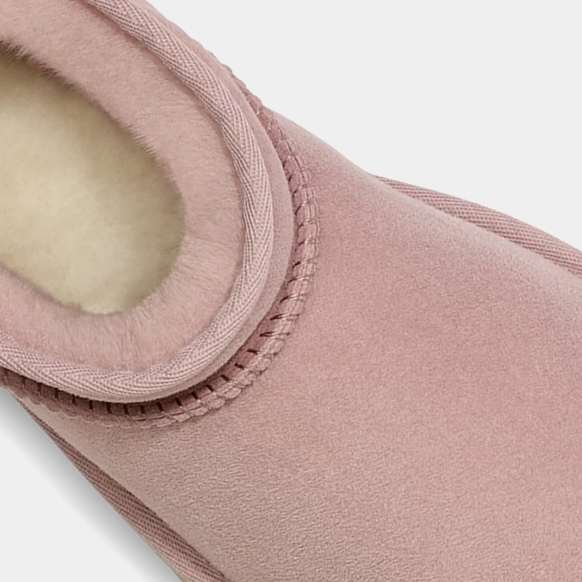 Оригінальна Classic Ultra Mini Womens Boots Ugg – детальний вид
