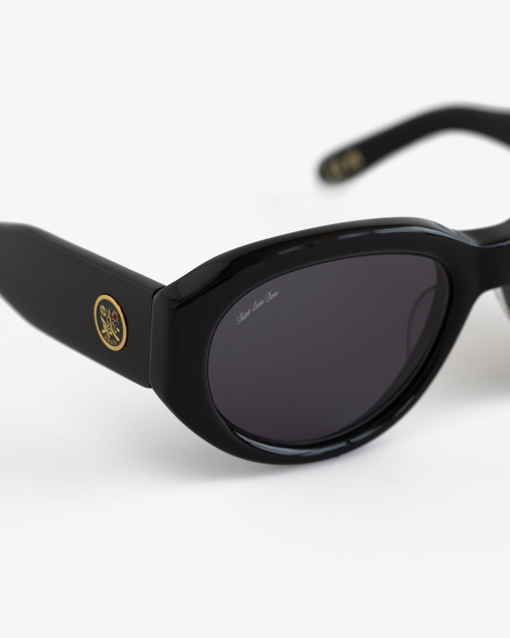 Оригінальна Jackie O Sunglasses Aime leon dore – збільшений вид