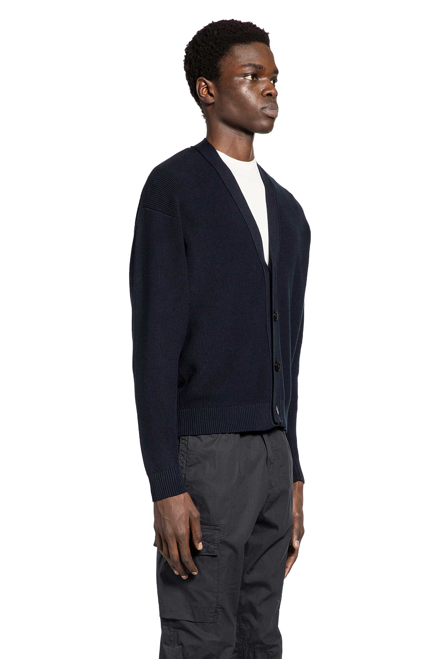 Оригінальна 5100009 Pure Light Wool Cardigan Stone island – вид ззаду