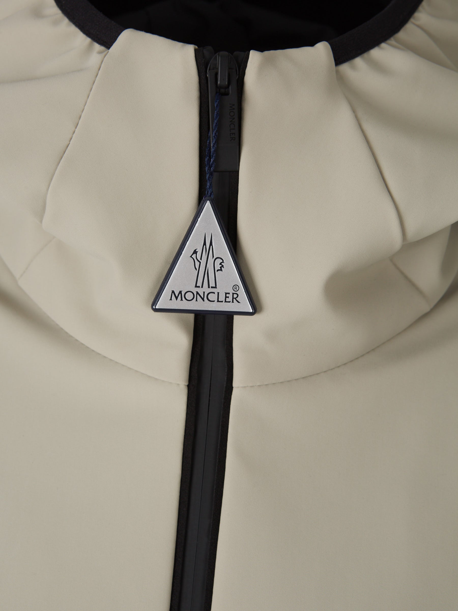 Оригінальна Chalves Hooded Coat Moncler – збільшений вид