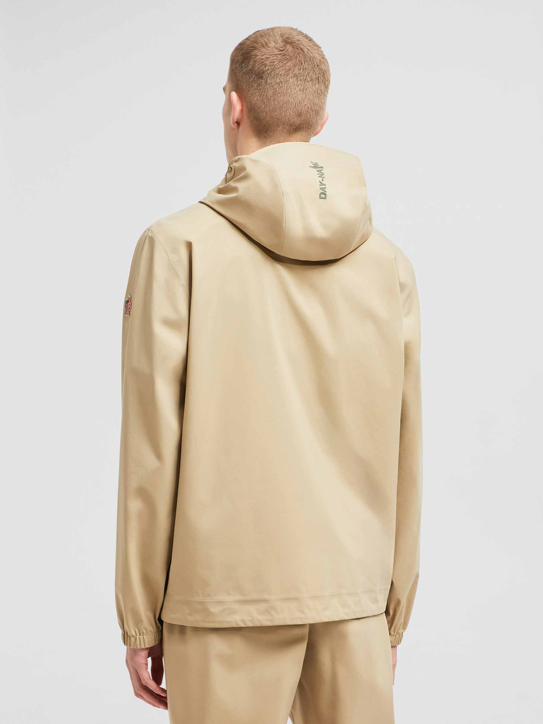 Shipton Technical Jacket Moncler – Гарантія оригінальності – детальний вид