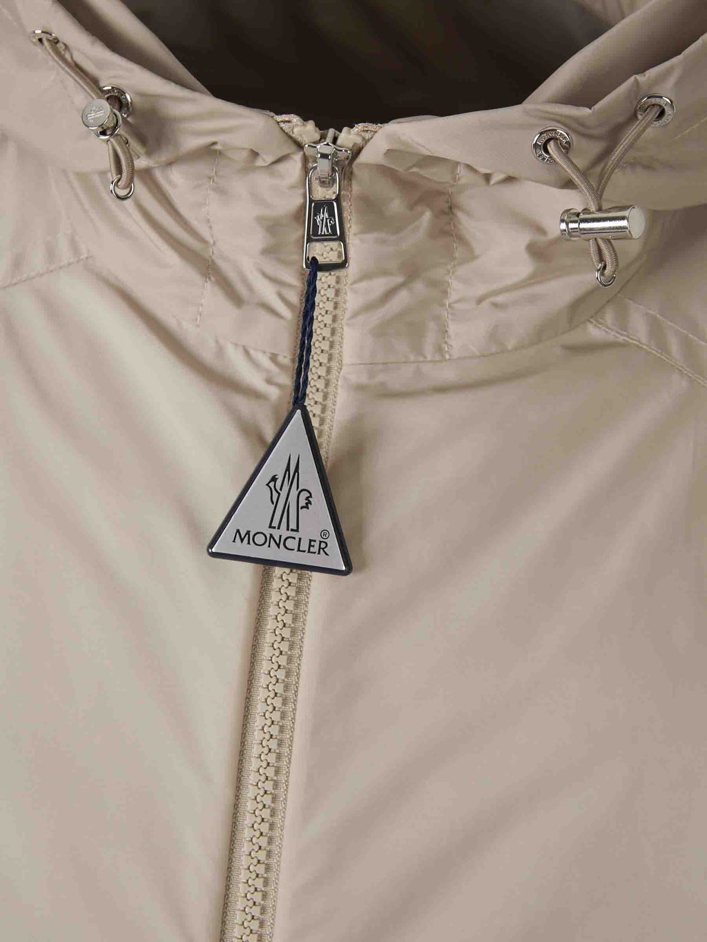 Оригінальна Etiache Technical Jacket Moncler – детальний вид