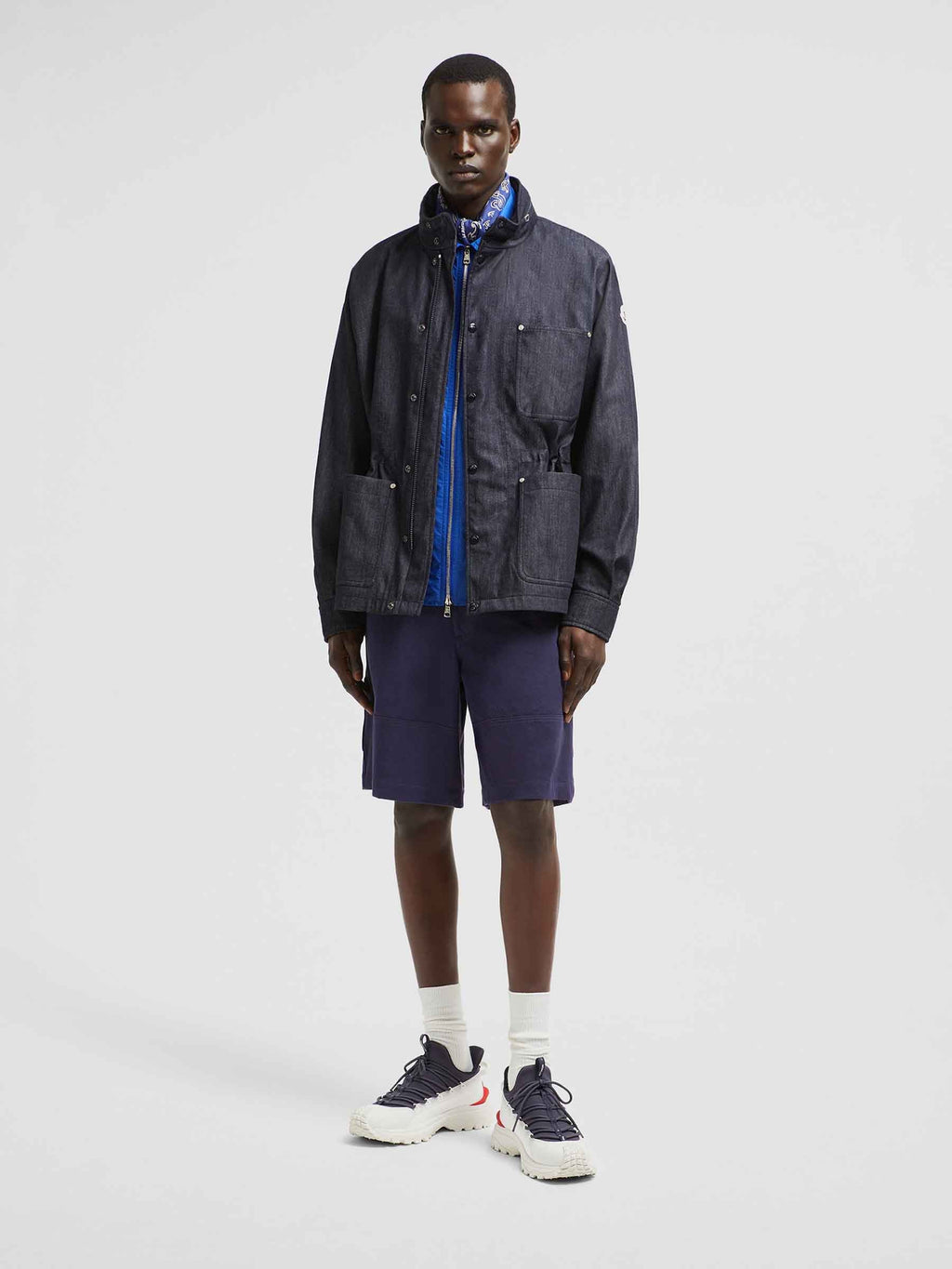 Оригінальна Chesery Denim Jacket Moncler – вид ззаду