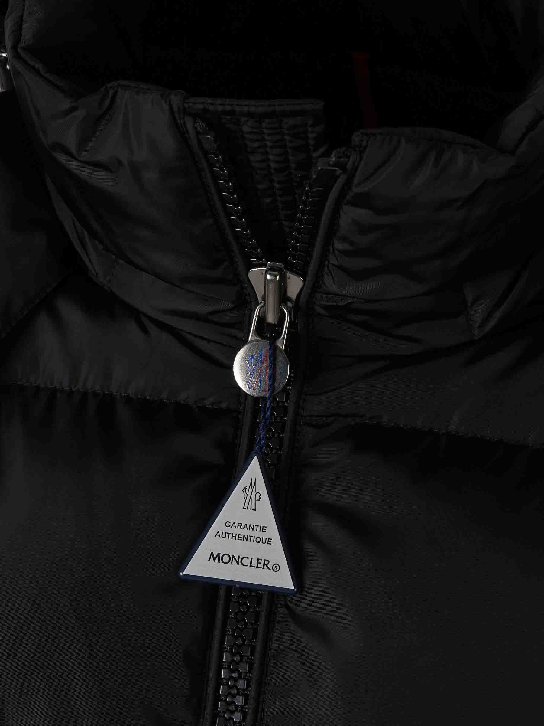 Moncler Outerwear оригінал | Швидка доставка Україна – збільшений вид