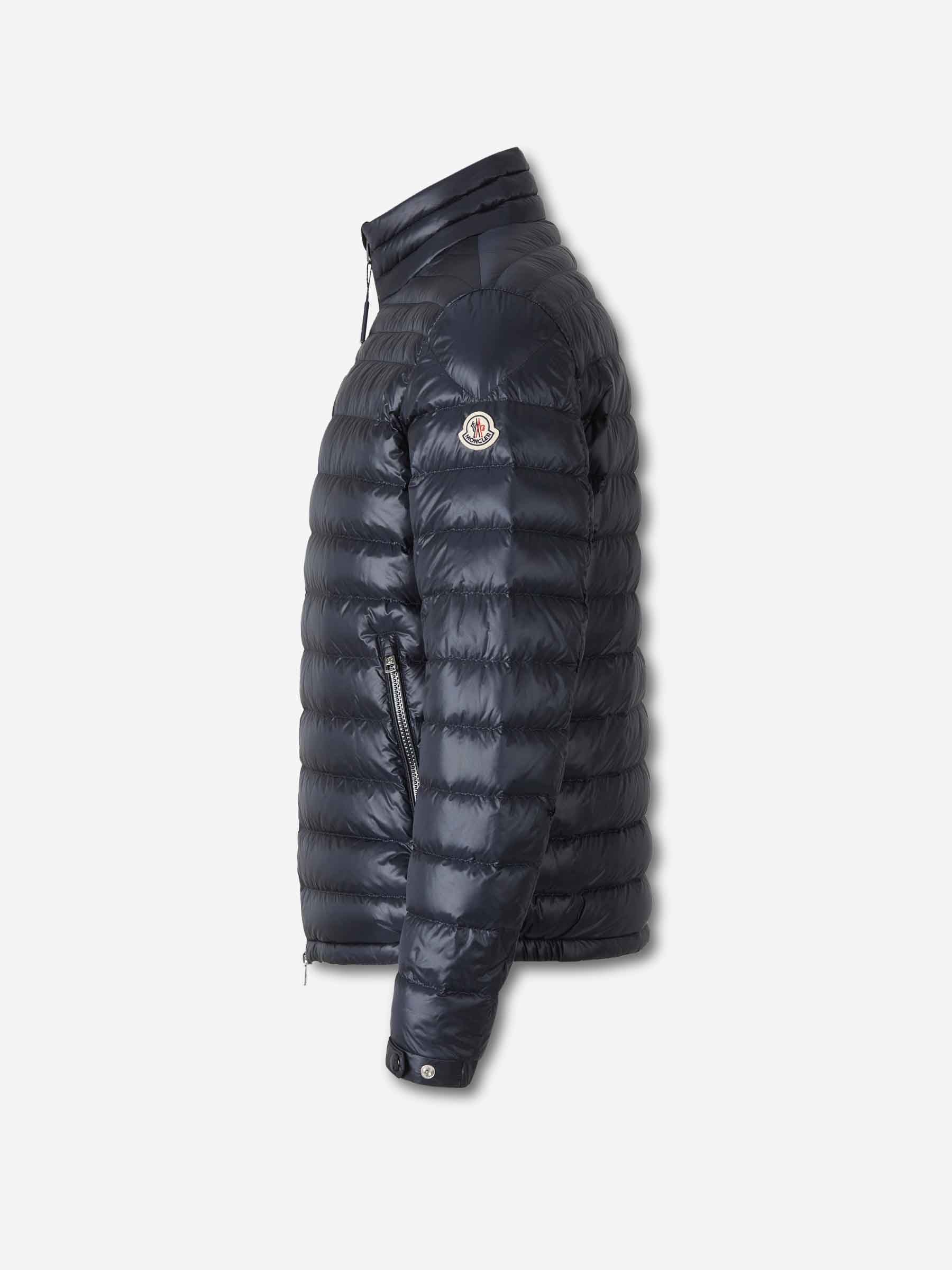 Moncler Outerwear оригінал | Швидка доставка Україна – вид ззаду