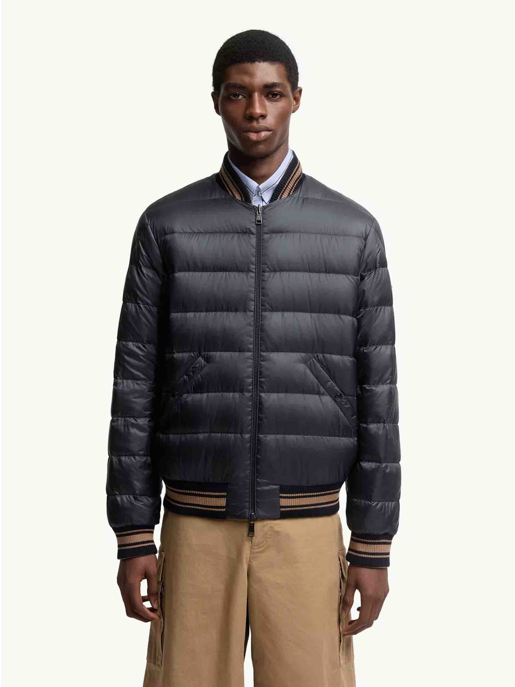 Оригінальна Reversible Puffer Vennes Moncler – збільшений вид