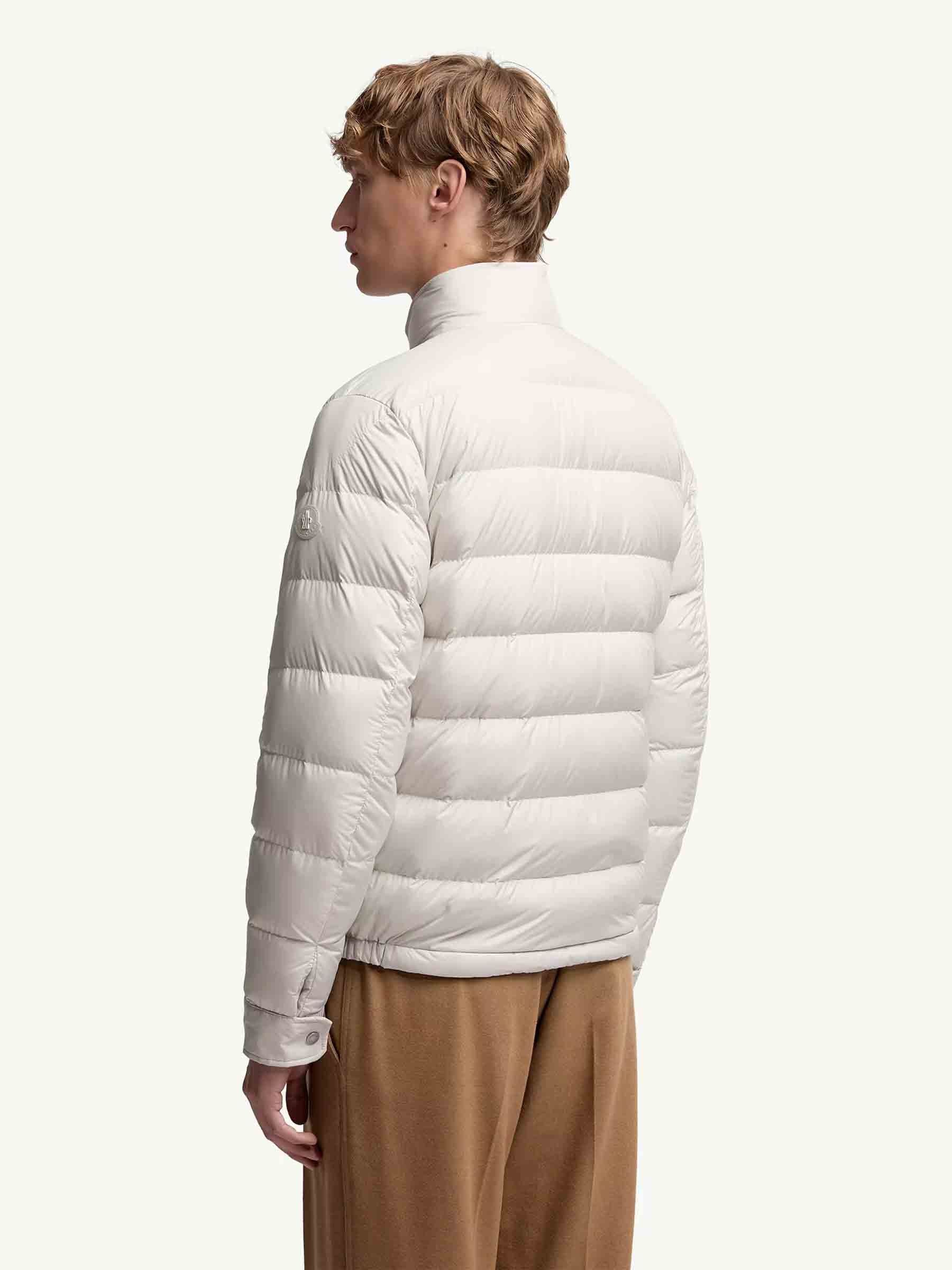 Short Puffer Phrier Moncler – Гарантія оригінальності – детальний вид