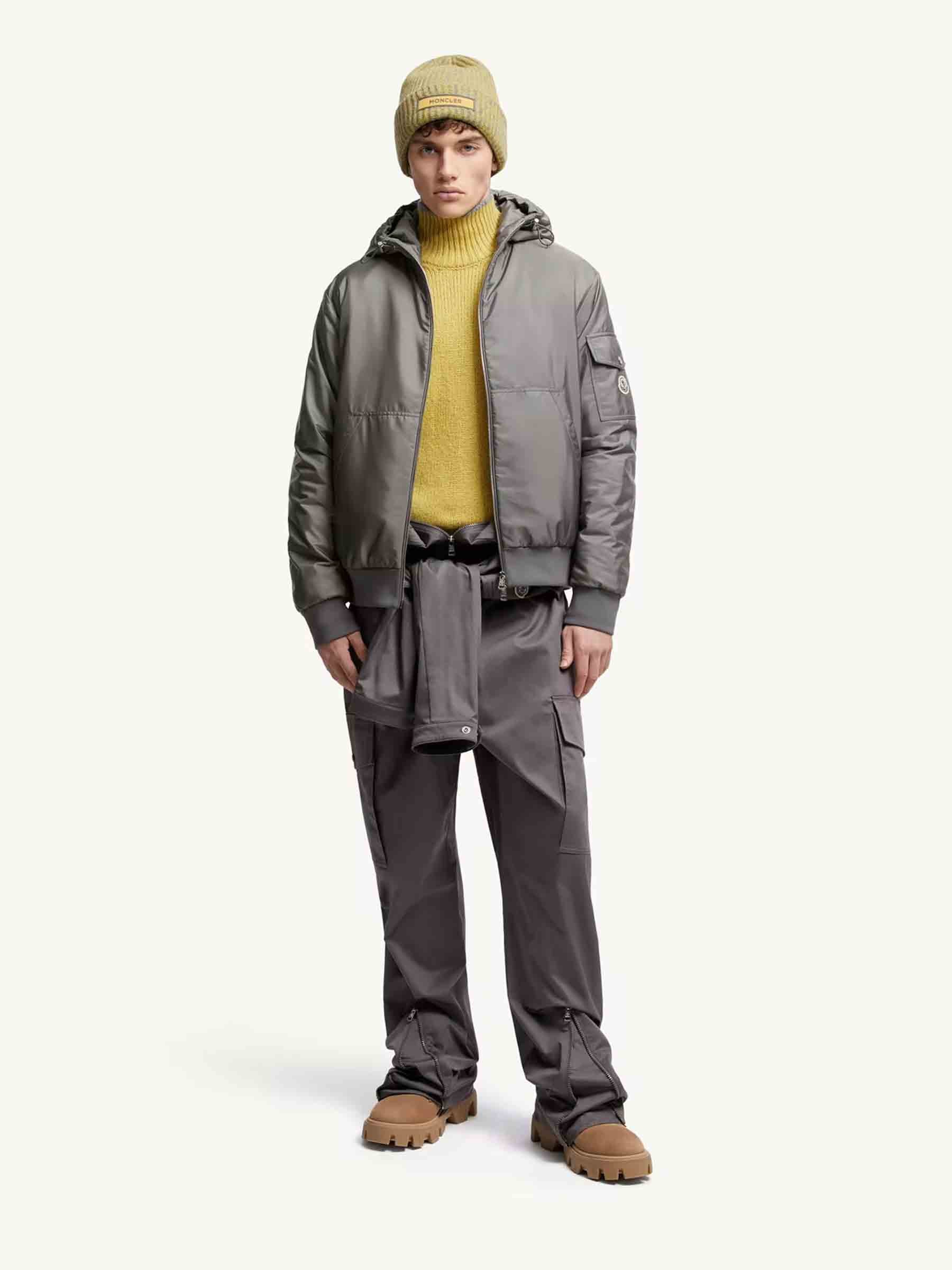 Short Puffer Poiliot Moncler – Гарантія оригінальності – вид ззаду