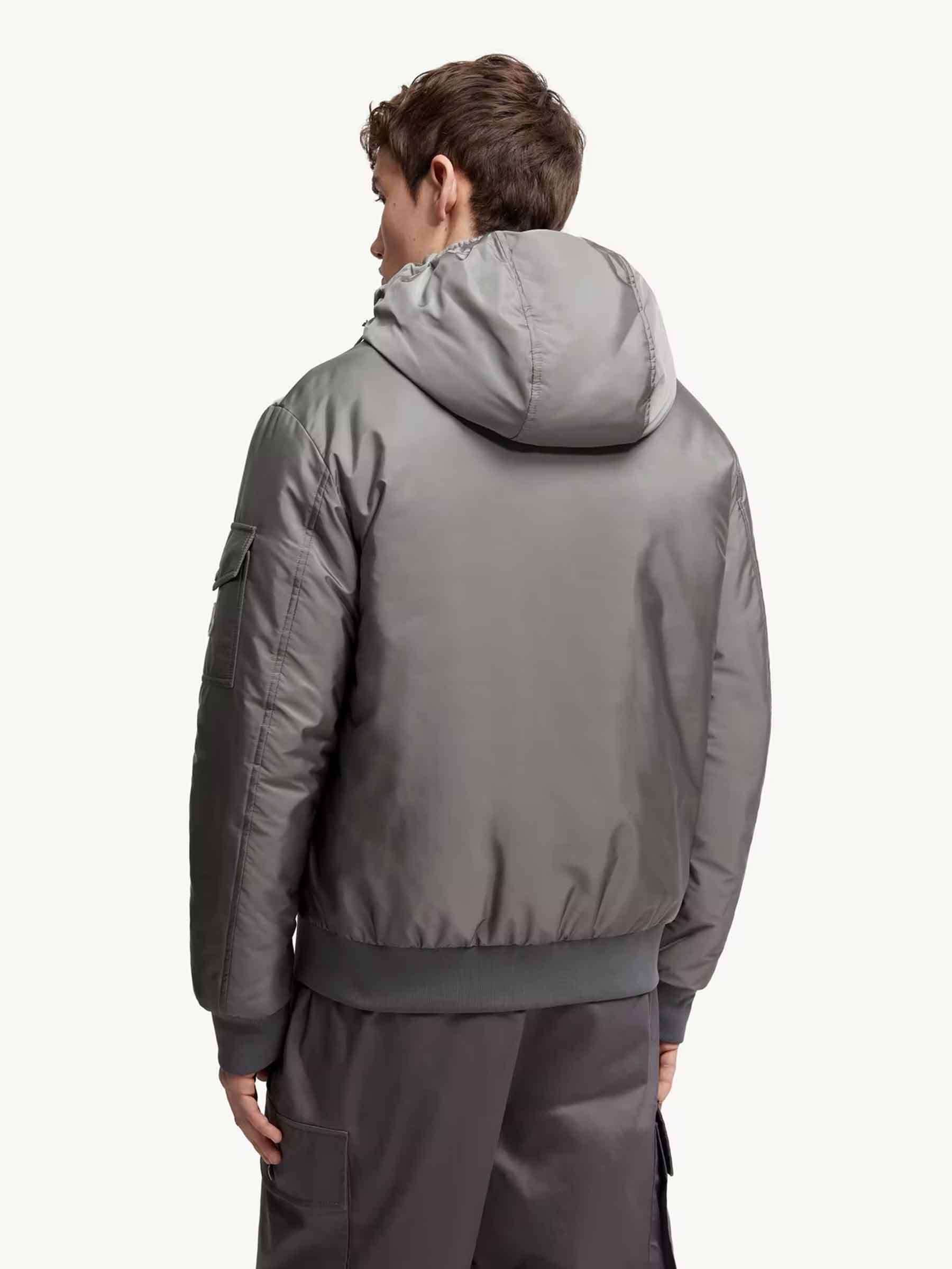 Short Puffer Poiliot Moncler – Гарантія оригінальності – детальний вид