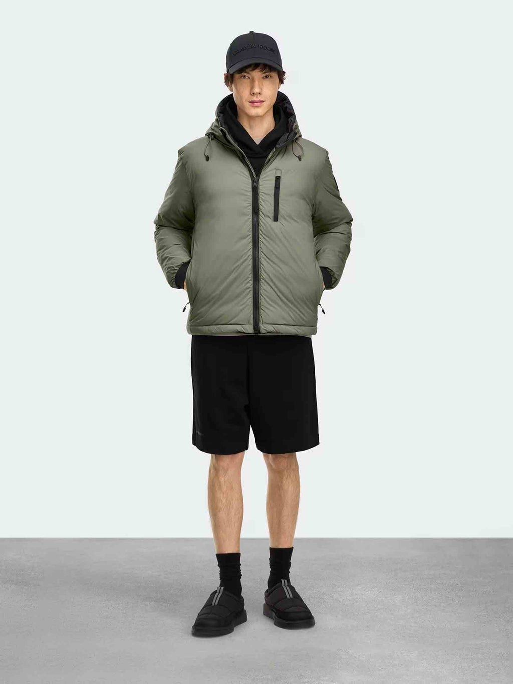 Canada goose Outerwear оригінал | Швидка доставка Україна – вид ззаду