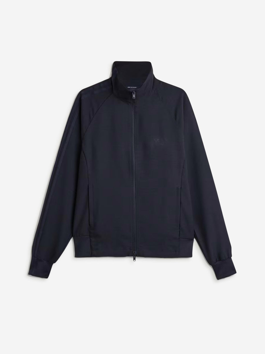 Adidas Outerwear оригінал | Швидка доставка Україна – боковий вид