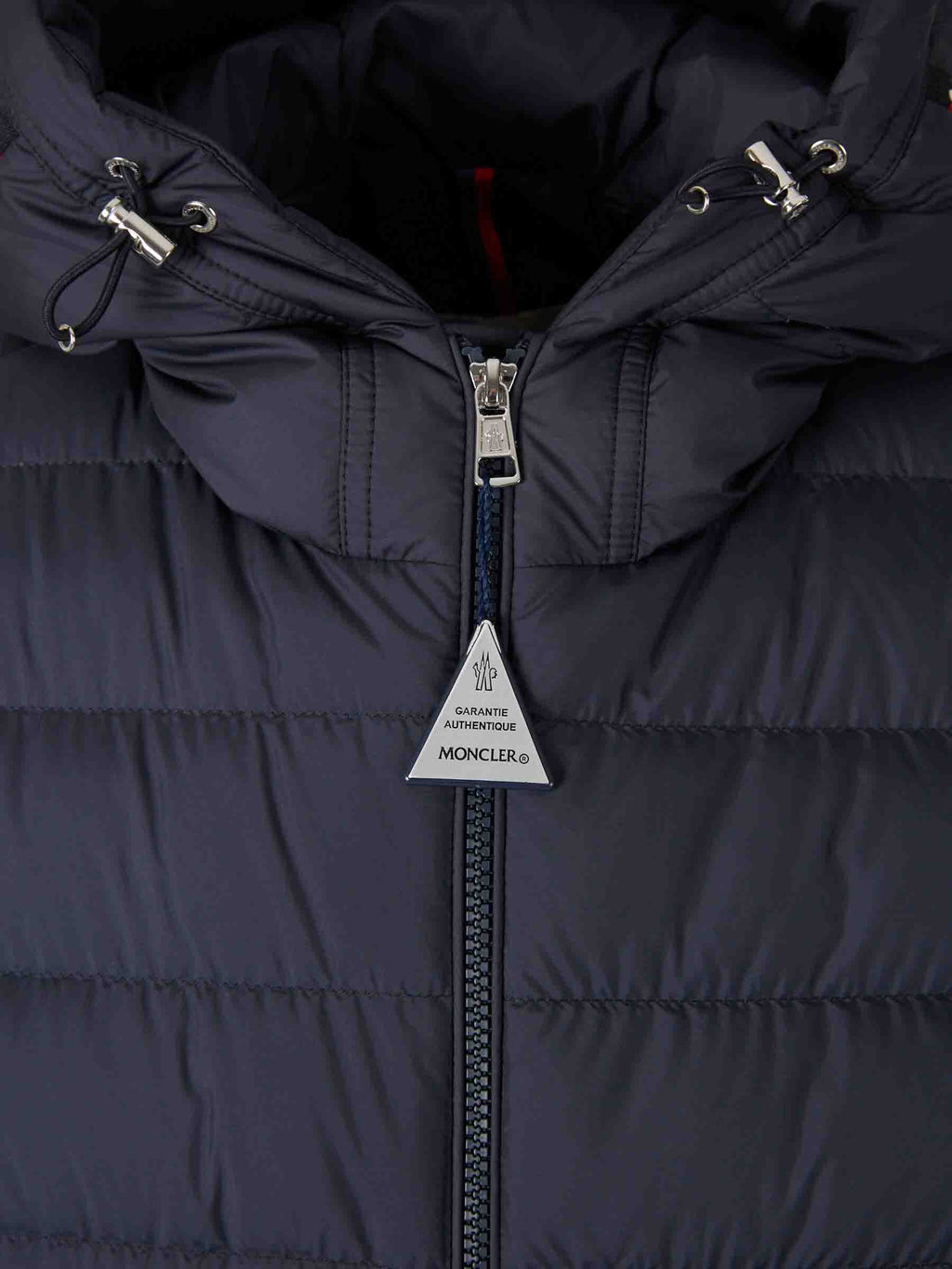 Short Vermeille Down Jacket Moncler – Гарантія оригінальності – збільшений вид