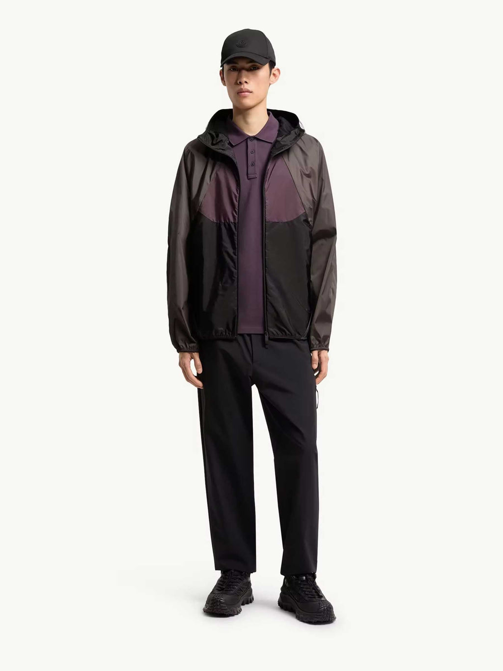 Technical Jacket With Hood Moncler оригінал – Купити в Україні – вид ззаду