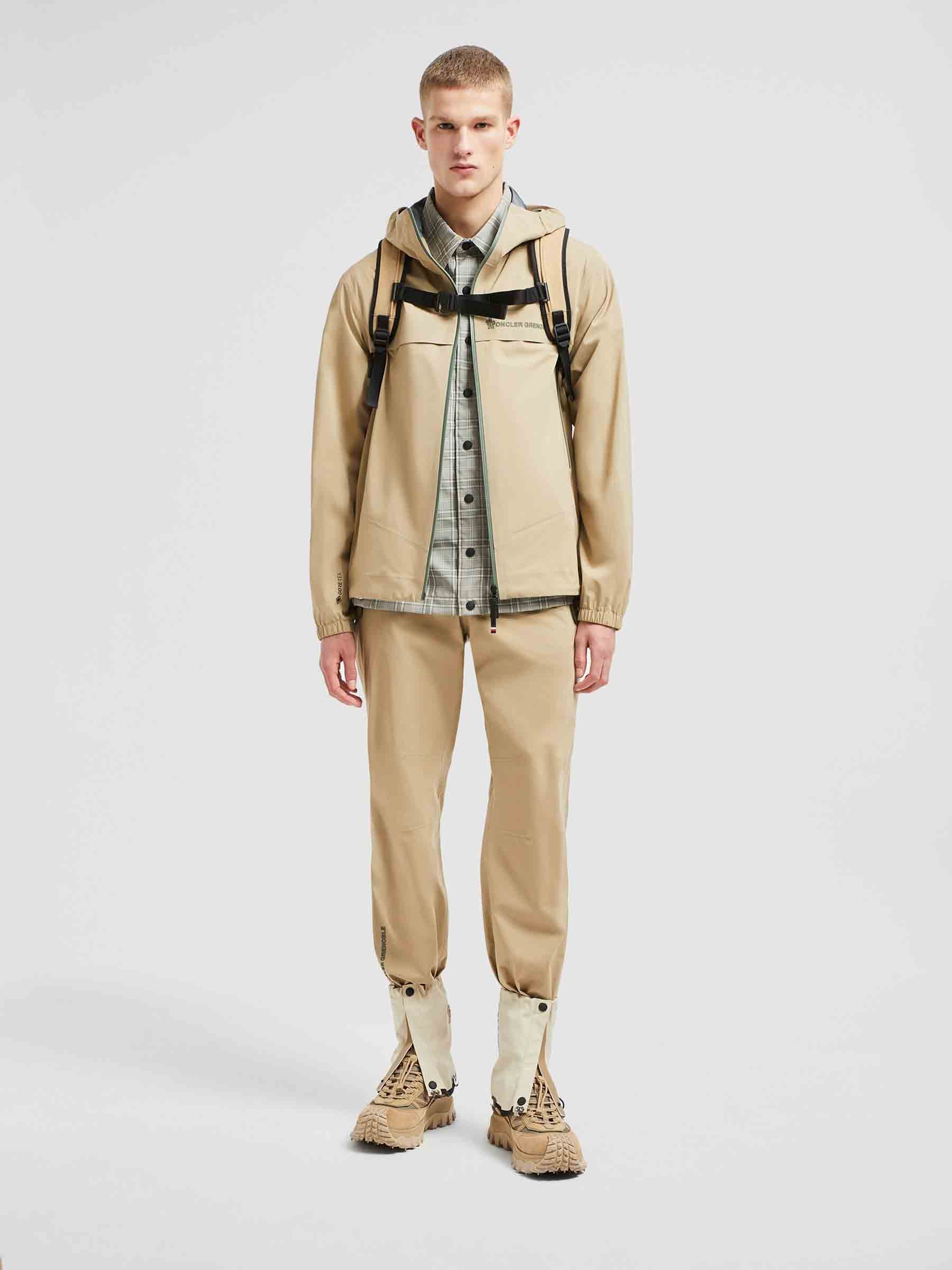Moncler Bottoms оригінал | Швидка доставка Україна – вид ззаду - MONCLER
