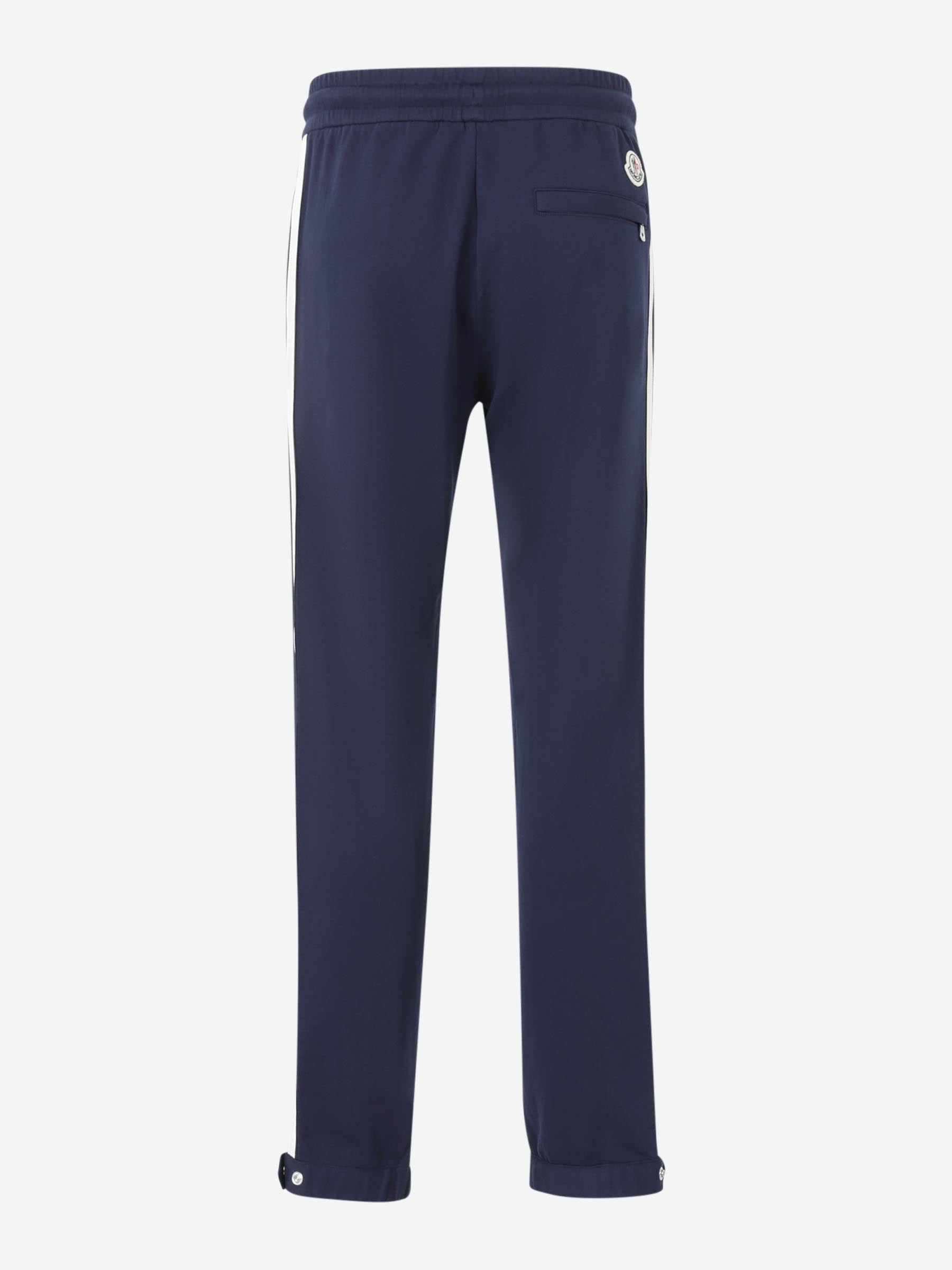 Cotton Joggers Pants Moncler – Гарантія оригінальності – вид ззаду - MONCLER