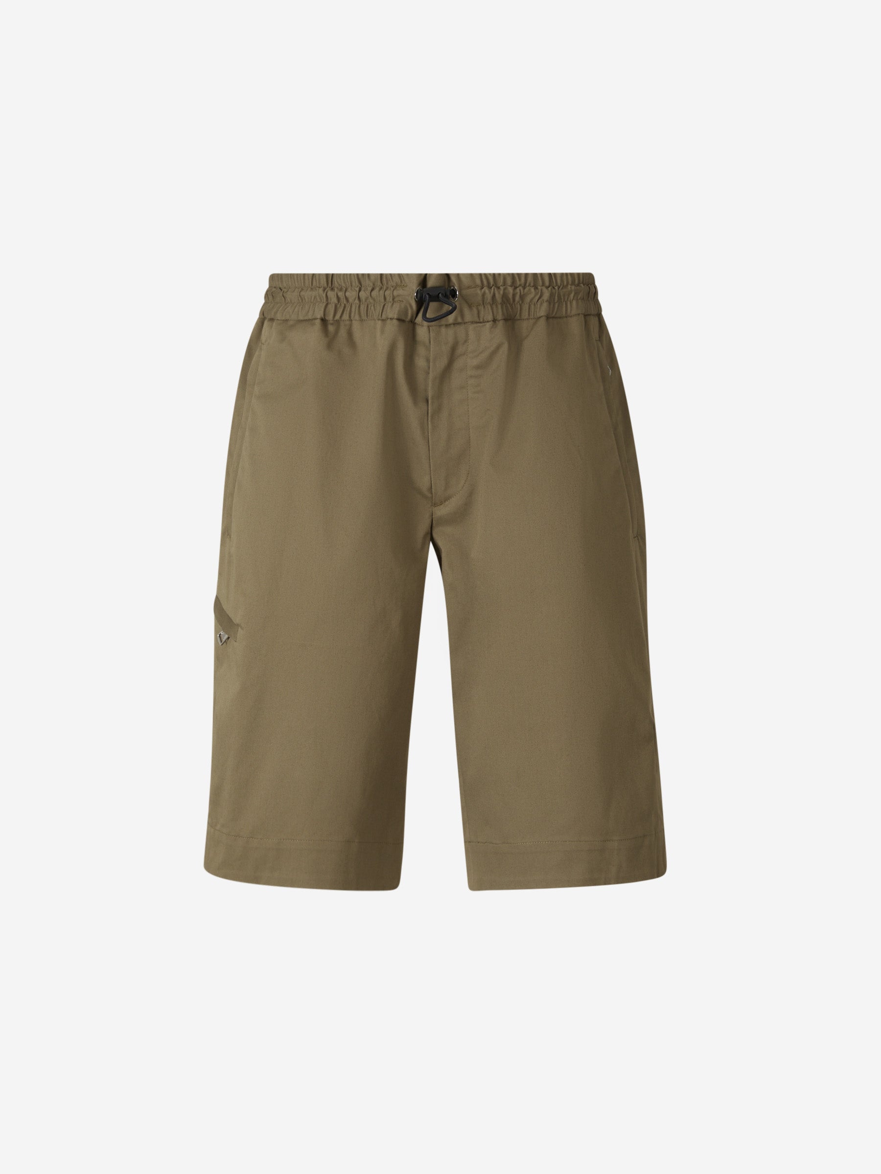 Оригінальна Side Slit Bermuda Shorts Moncler – боковий вид - MONCLER