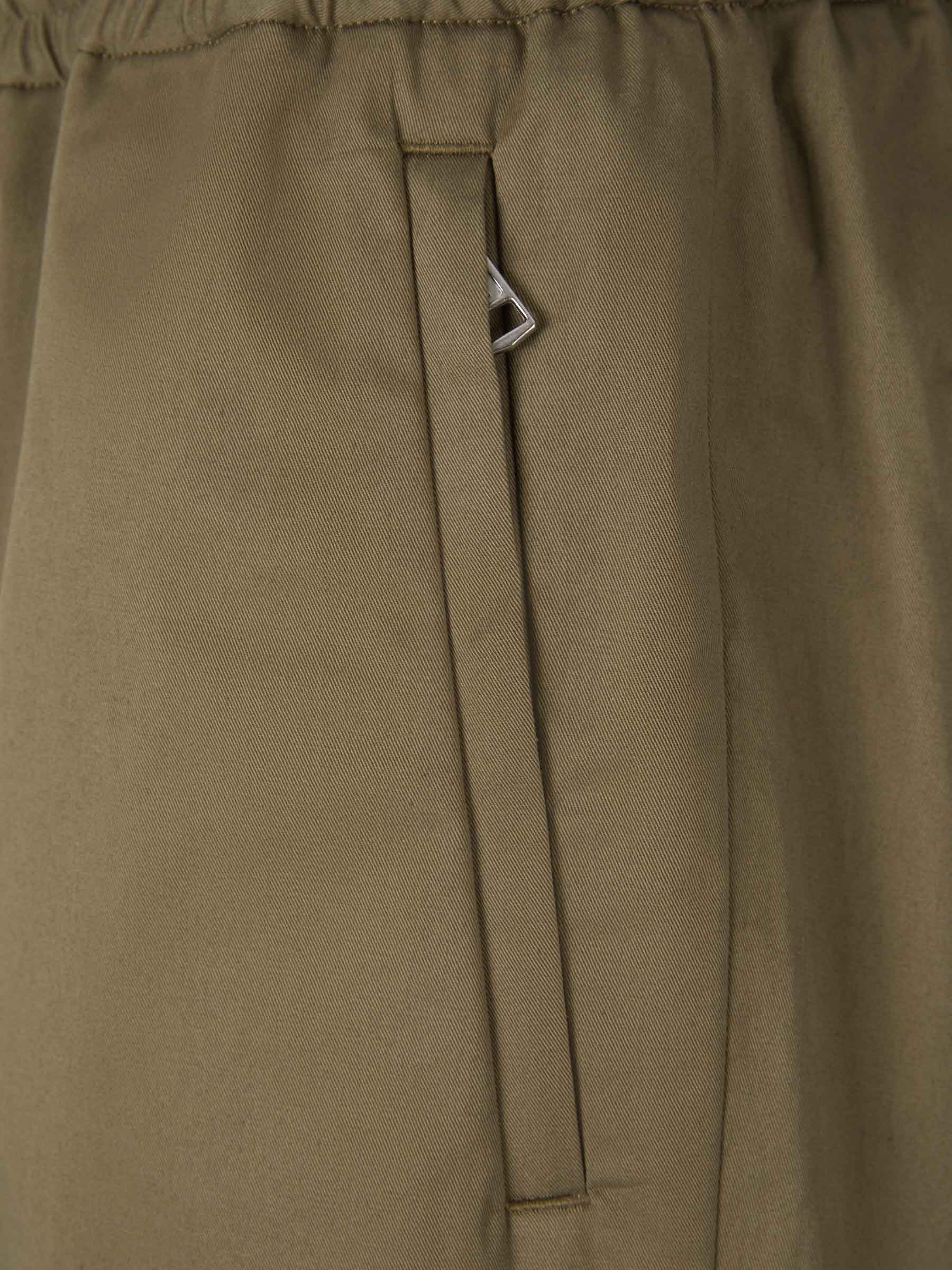 Оригінальна Side Slit Bermuda Shorts Moncler – збільшений вид - MONCLER