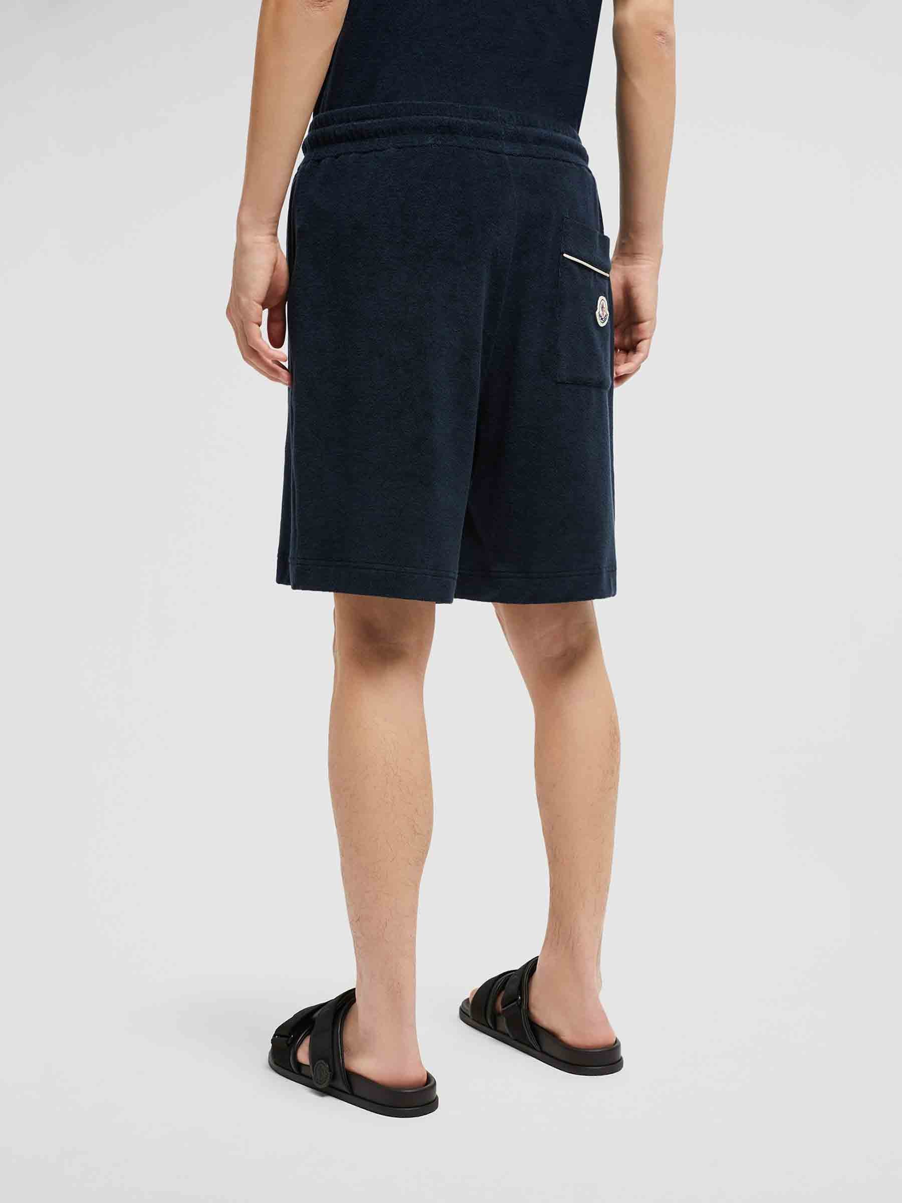 Оригінальна Terry Pocket Bermuda Shorts Moncler – збільшений вид - MONCLER