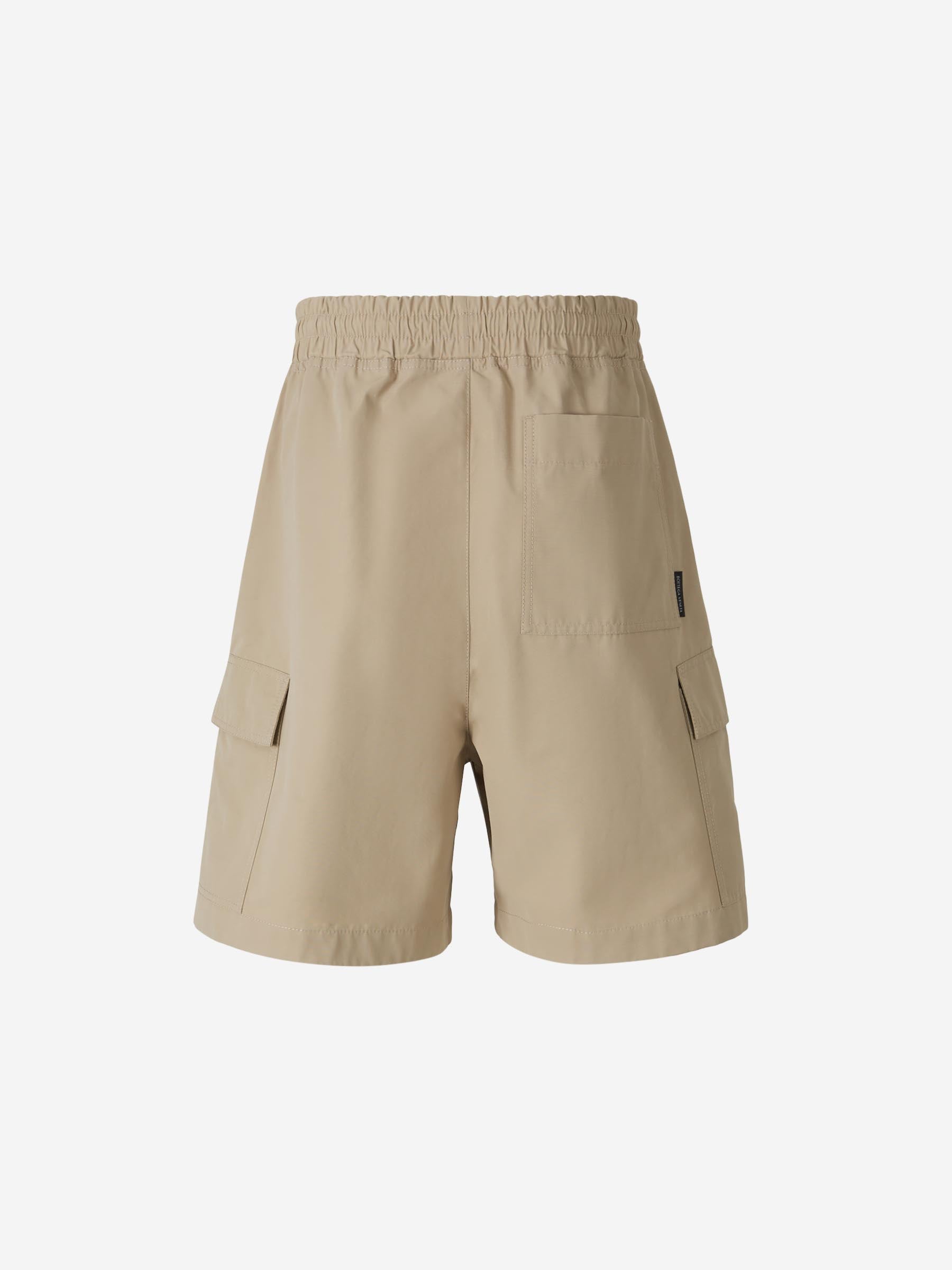 Оригінальна Bermuda Technical Cargo Bottega veneta – детальний вид
