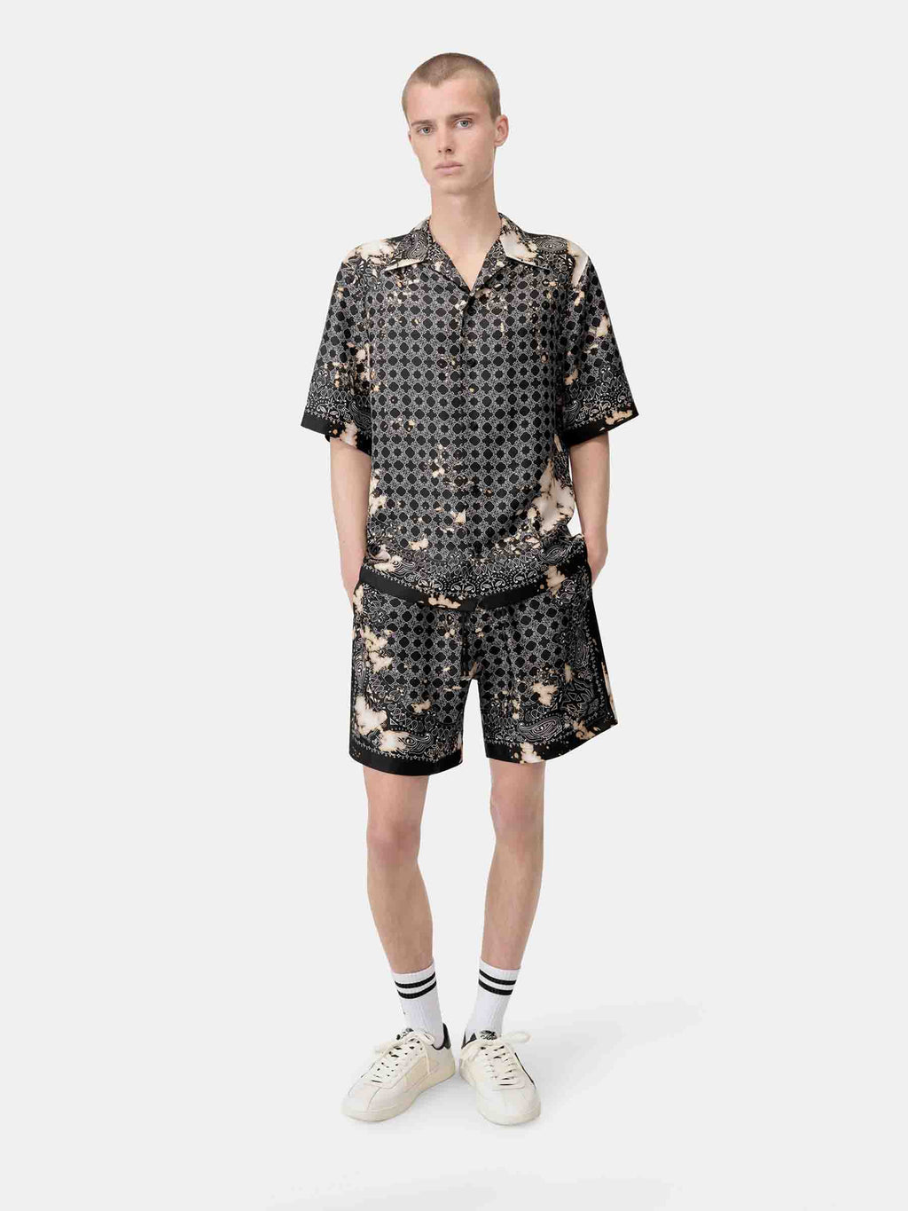 Bleach Bandana Bermudas Amiri – Гарантія оригінальності – вид ззаду