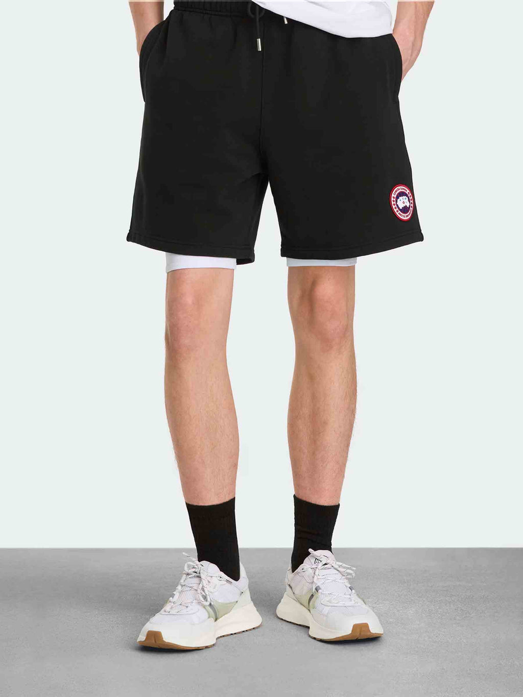 Cotton Fleece Bermuda Shorts Canada goose оригінал – Купити в Україні – вид ззаду