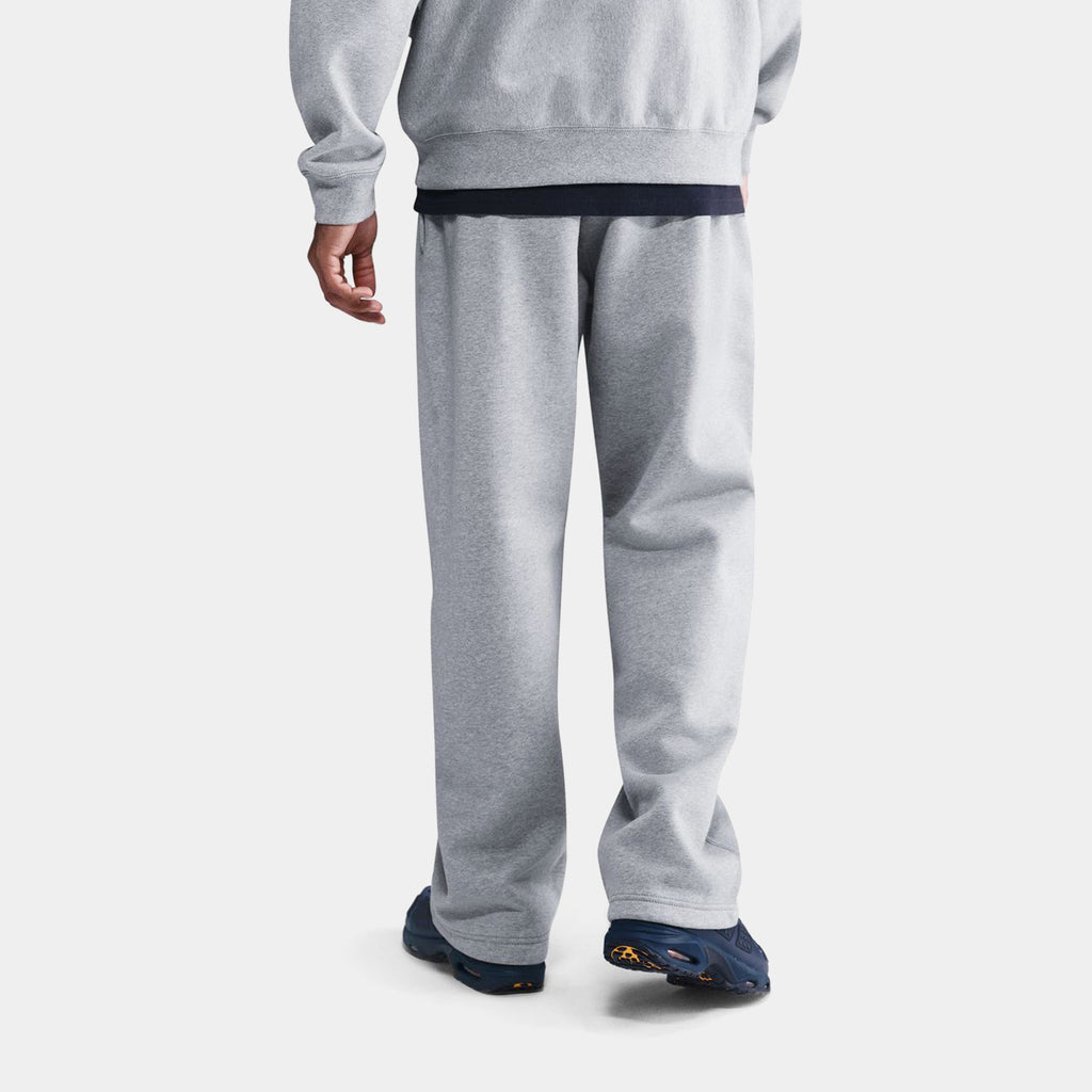 Solo Swoosh Open Hem Trousers Mens Pants Nike оригінал – Купити в Україні – вид ззаду