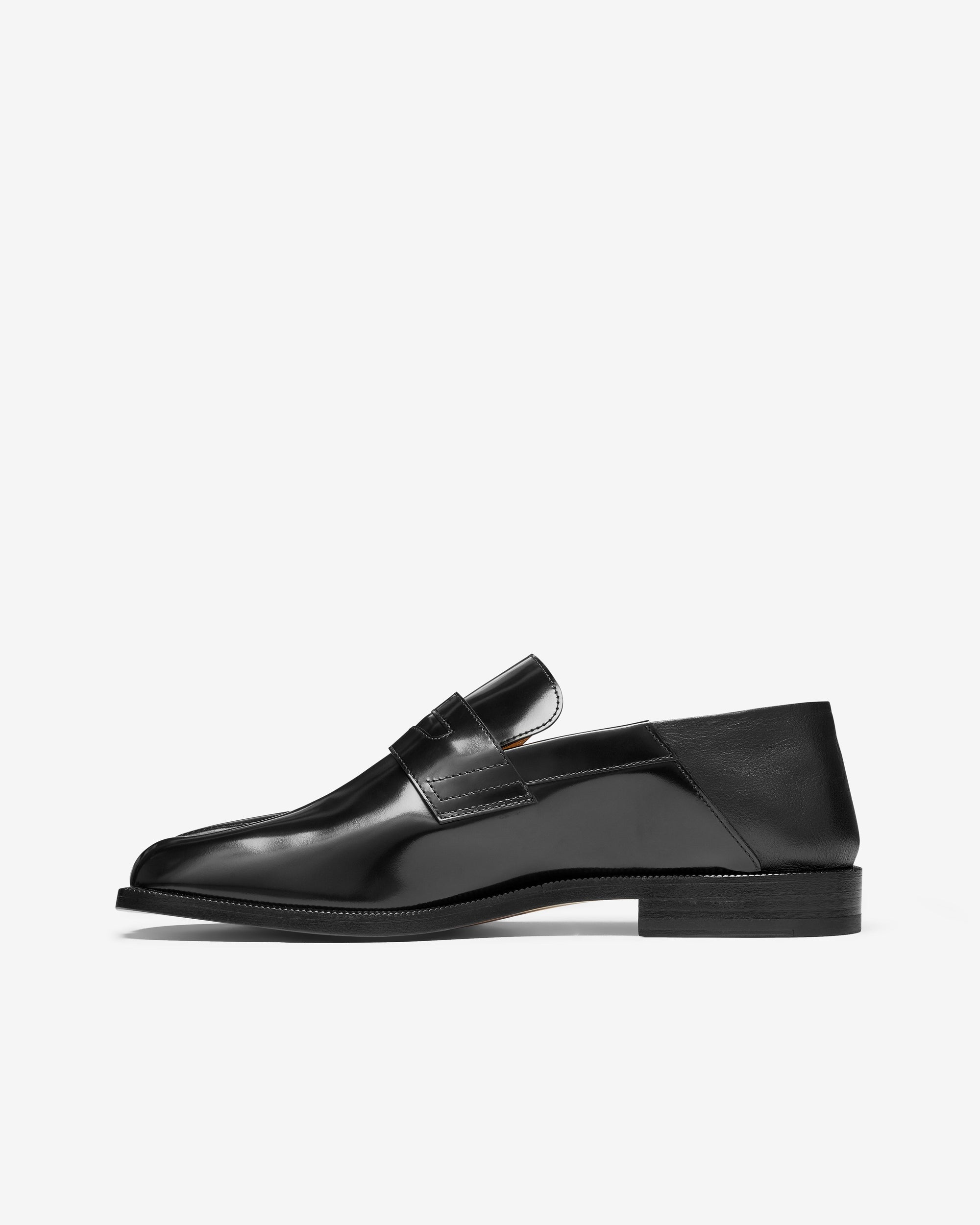 Оригінальна Mens Tabi Moccasin Maison margiela – вид ззаду